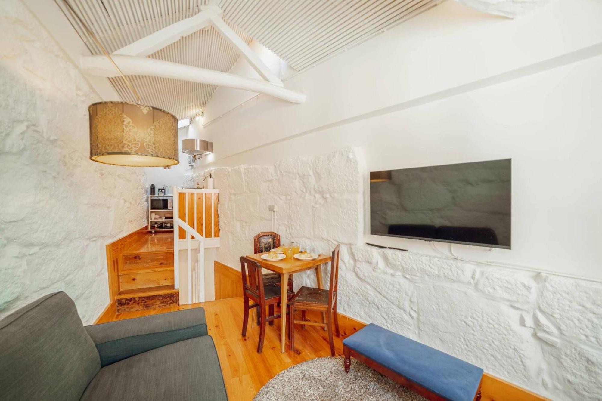 Charming Tiny House By Hosty Apartment Porto