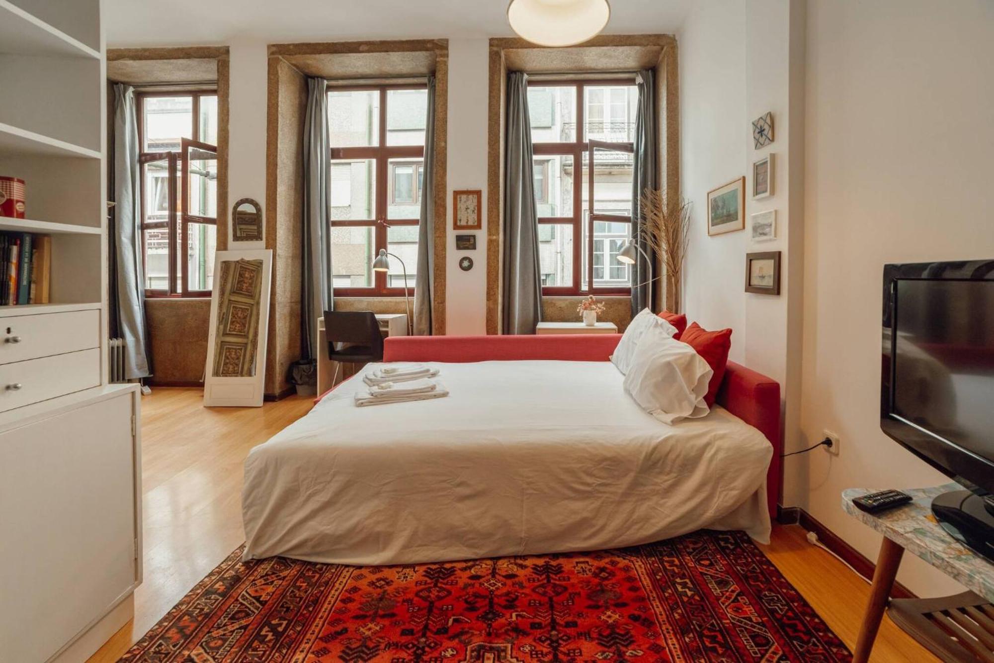 City Center Studio By Hosty Porto