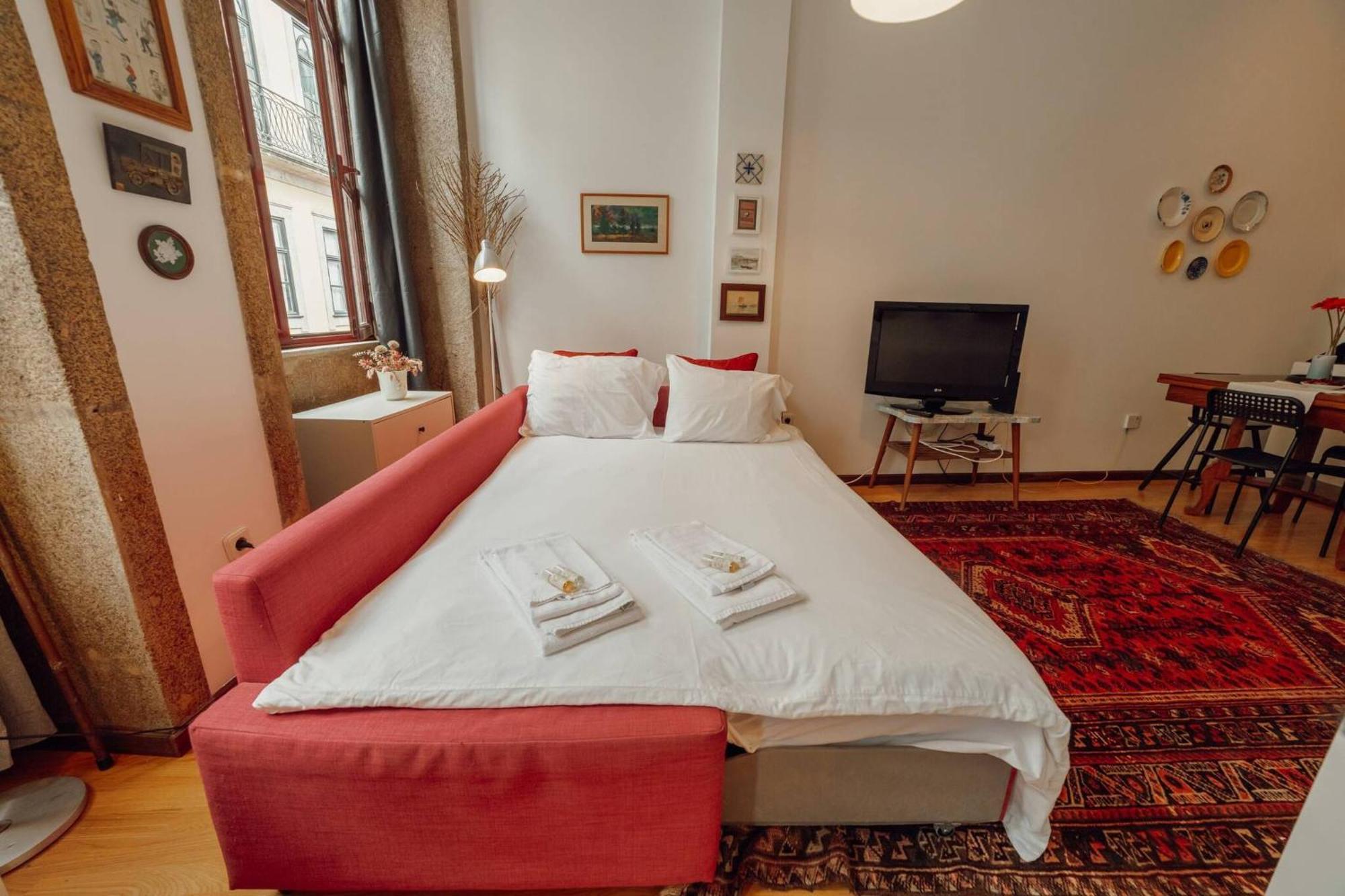 Apartment City Center Studio By Hosty