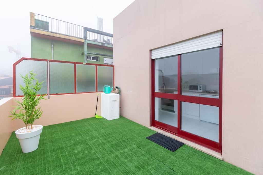Paradise Apartment *
