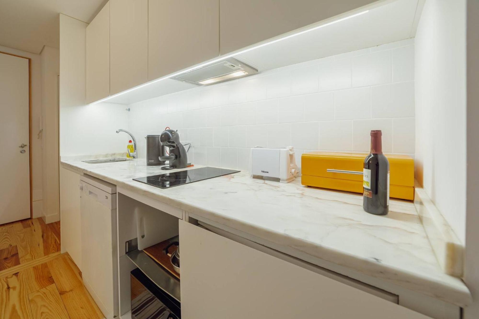Cozy Almada By Hosty Apartment Porto