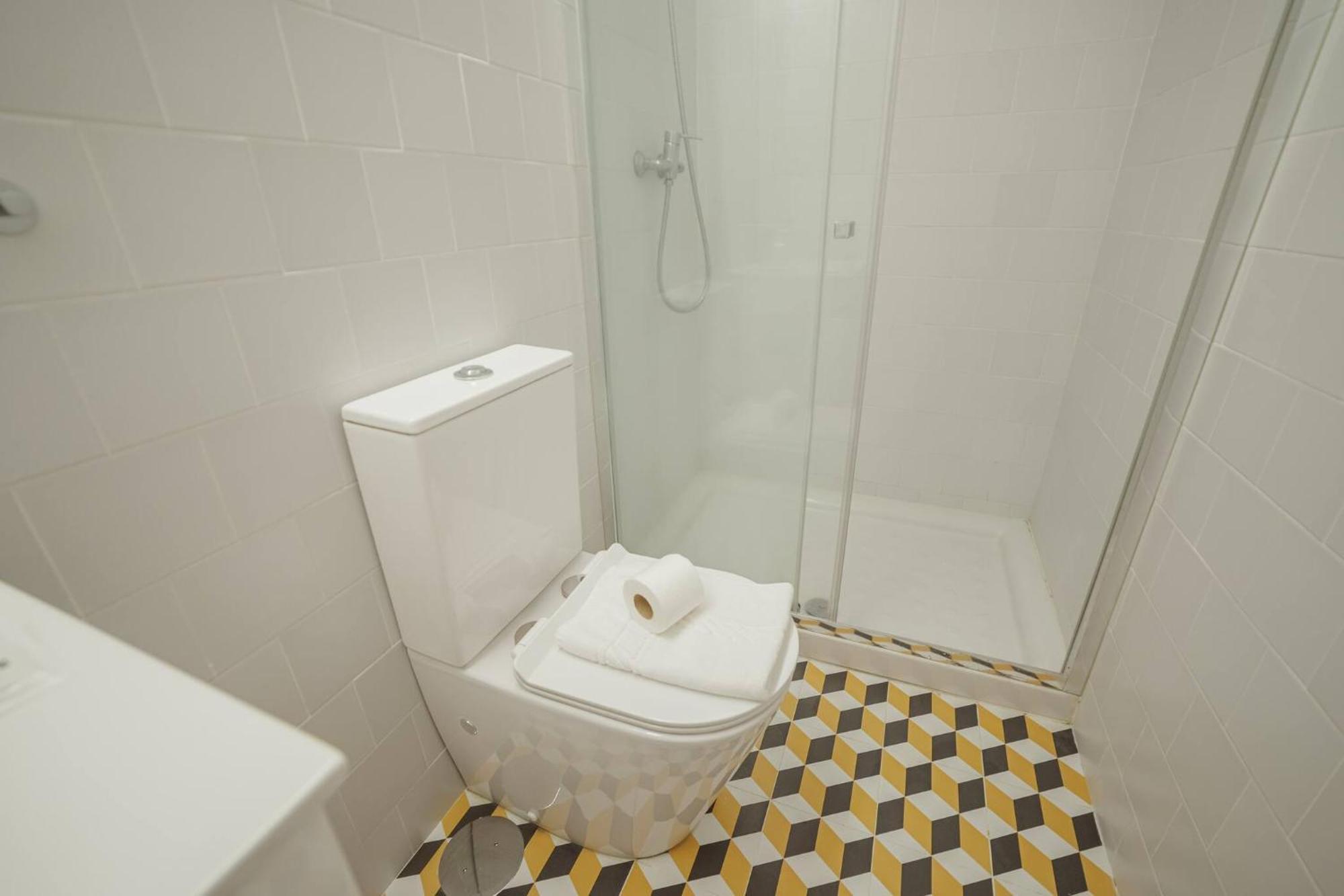 Cozy Almada By Hosty Apartment Porto