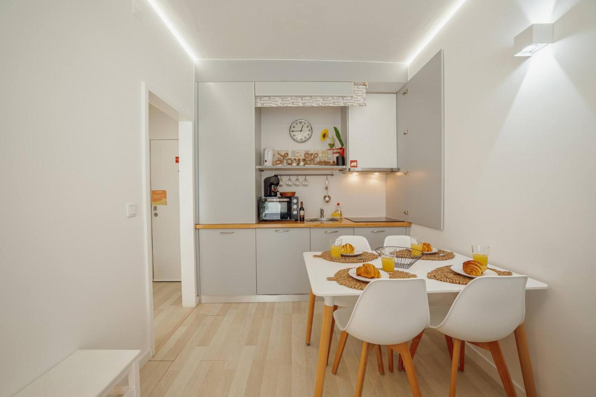 Apartment Santa Catarina By Hosty Porto