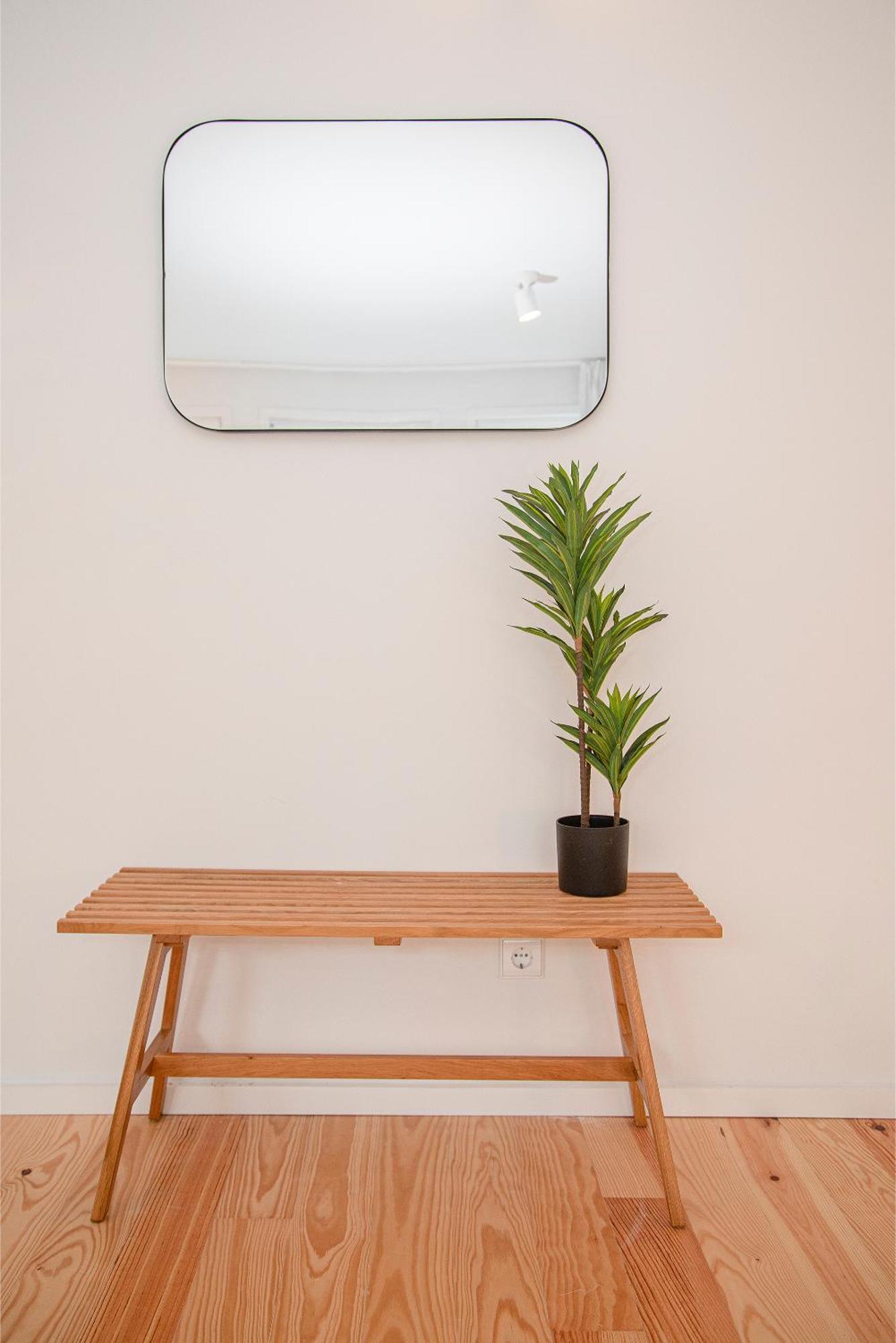 Apartment Liiiving In - Modern & Glam M *
