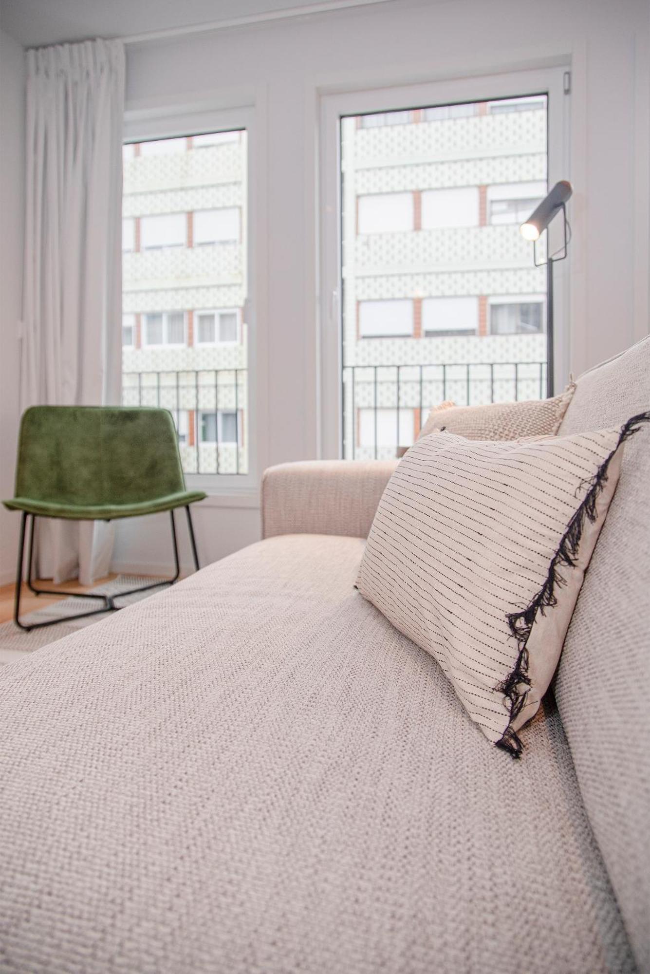 Liiiving In - Modern & Glam M * Porto