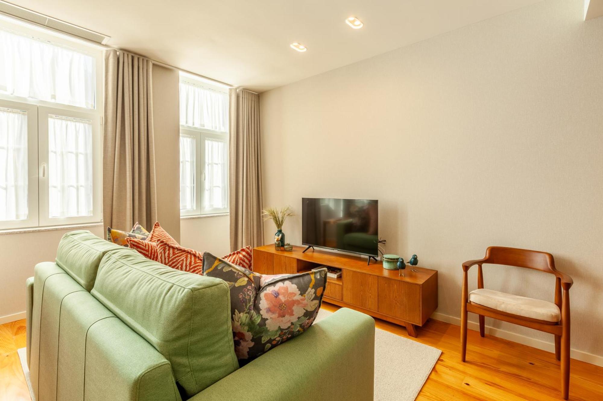162 Sol Apartment Porto