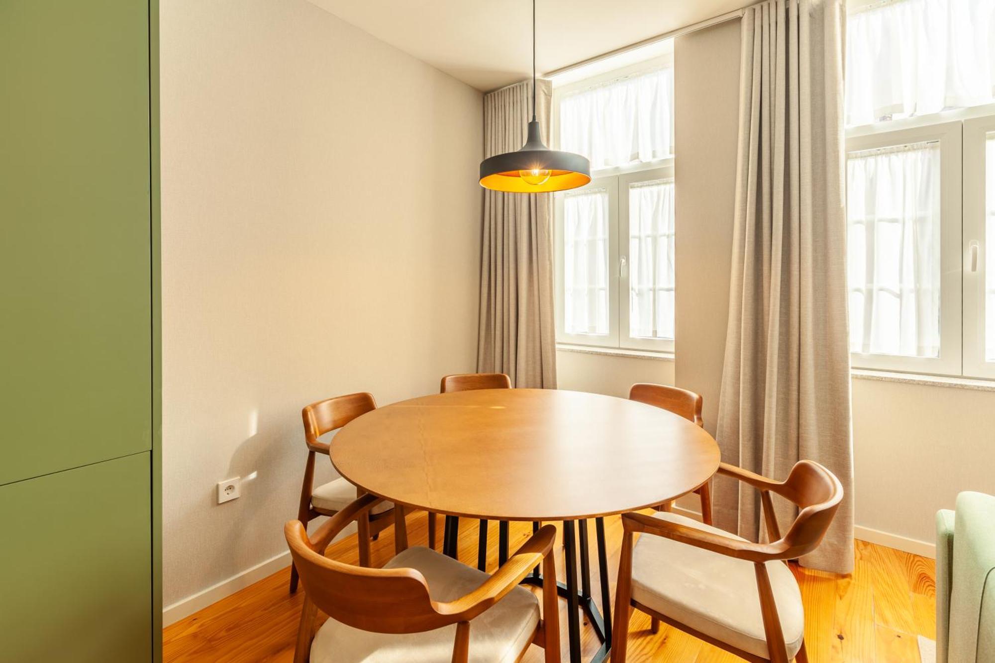 162 Sol Apartment