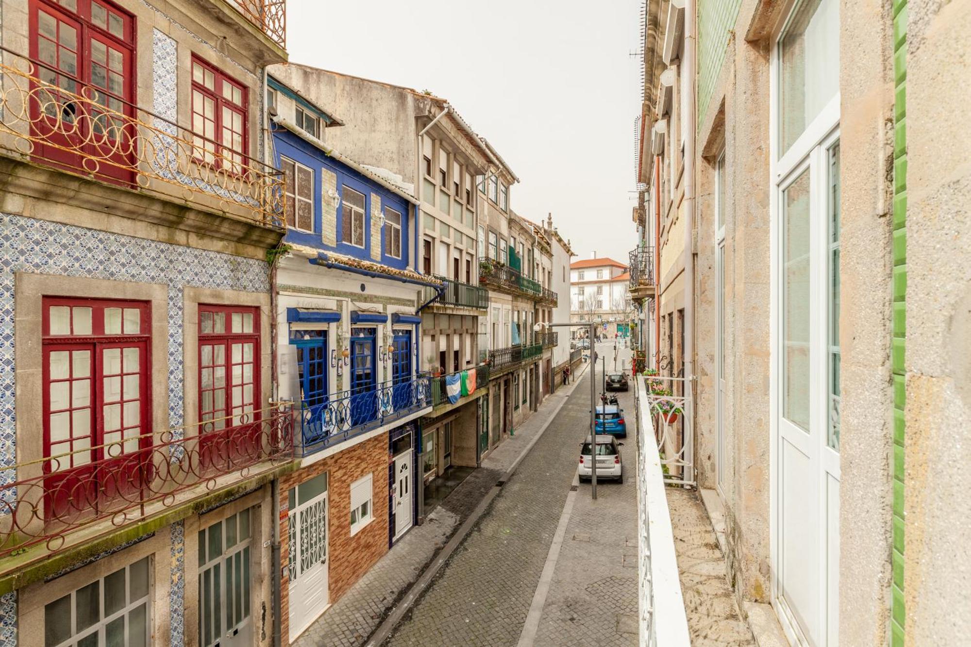162 Sol * Porto