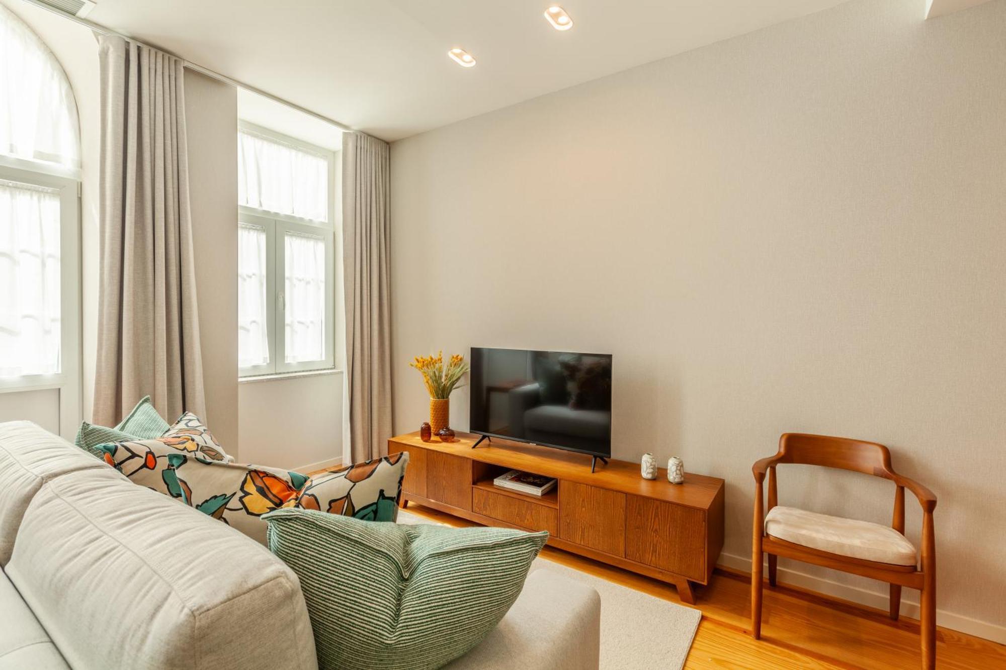 162 Sol Apartment