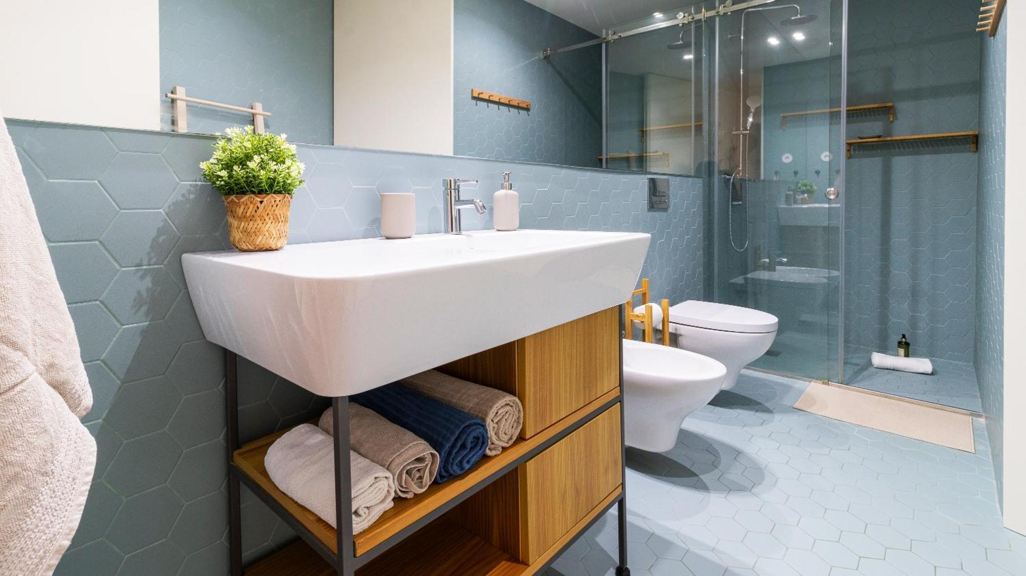 Bright In Miragaia By Lovelystay Apartment Porto