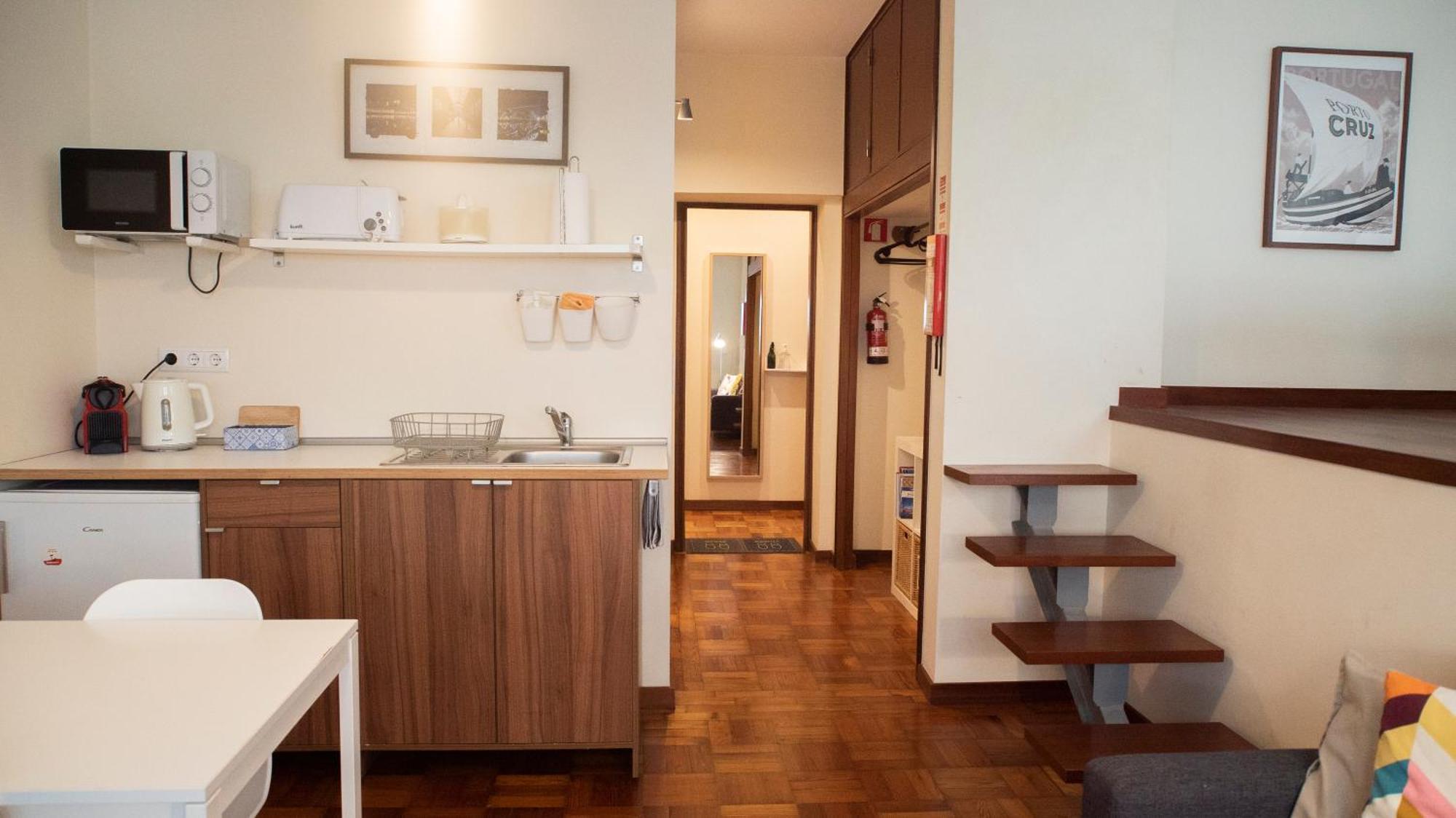 312 - With Free Parking Apartment Porto