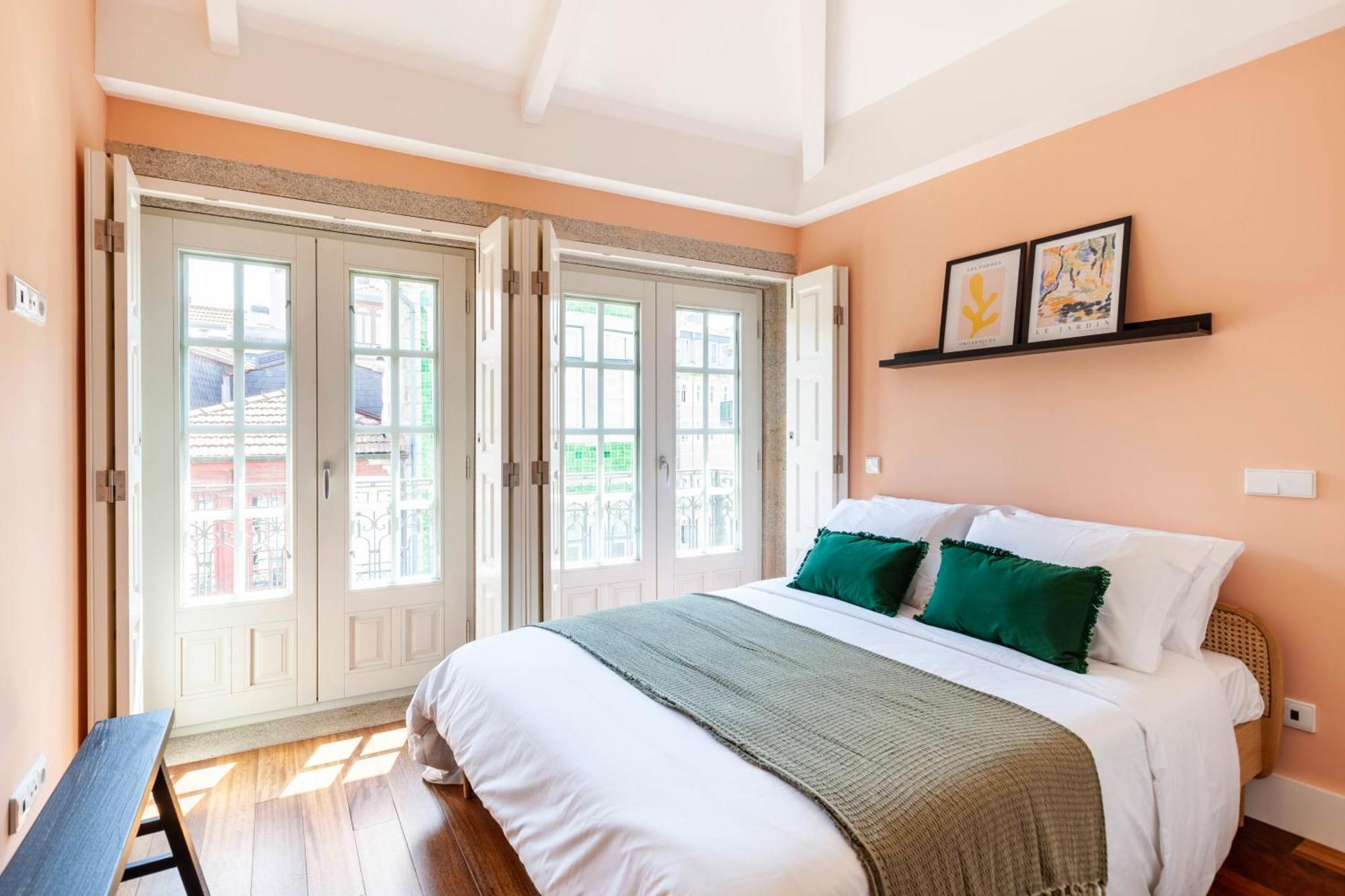 Superb In The Heart Of Historical Center