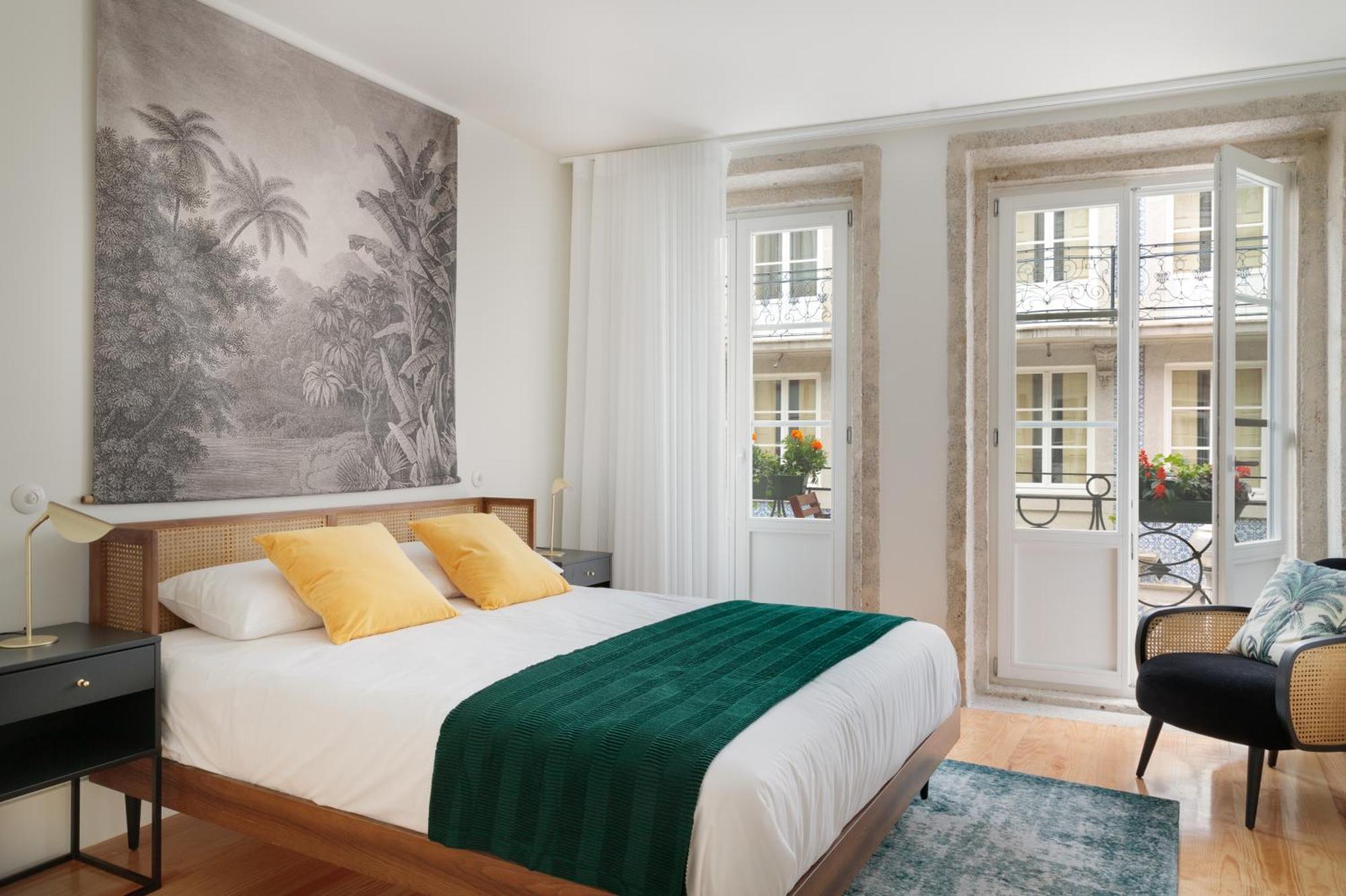 Apartment Flores Plaza