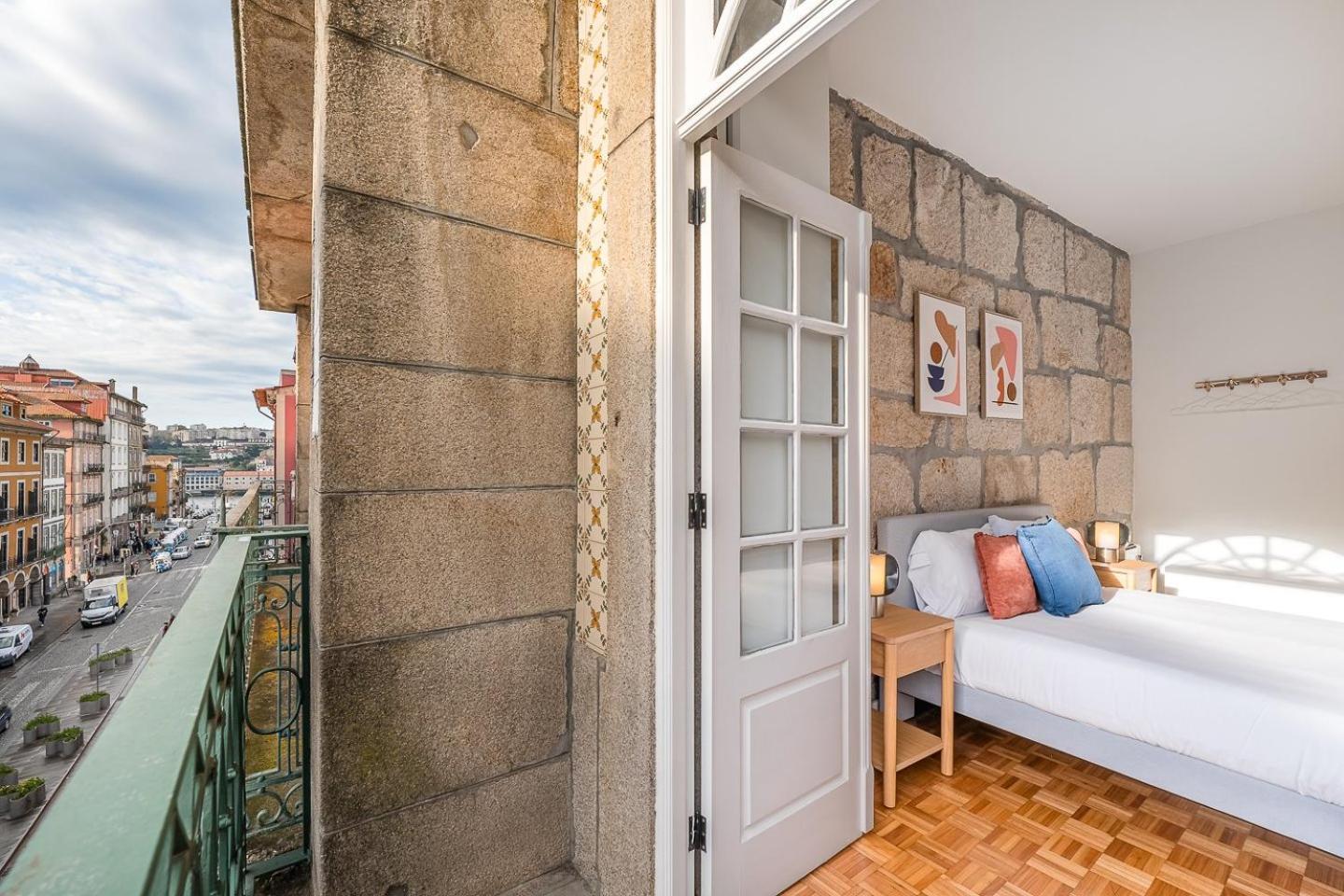 Guestready - Grandeur River Balcony Reborn