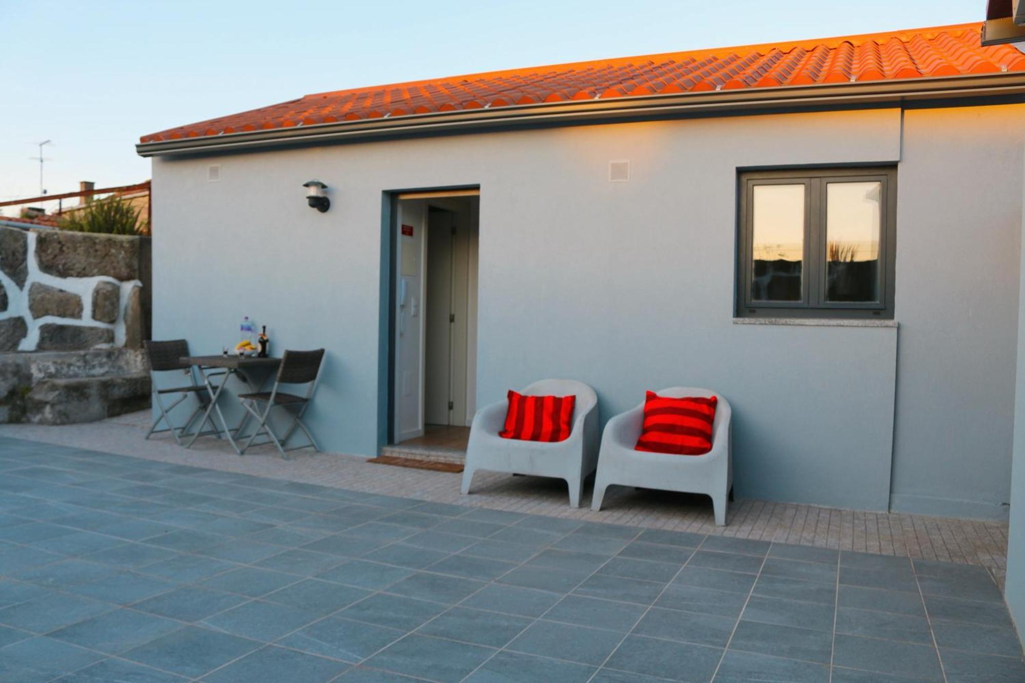 Holiday home 9 Min Metro Do Downtown&Free Parking And Private Terrace Porto