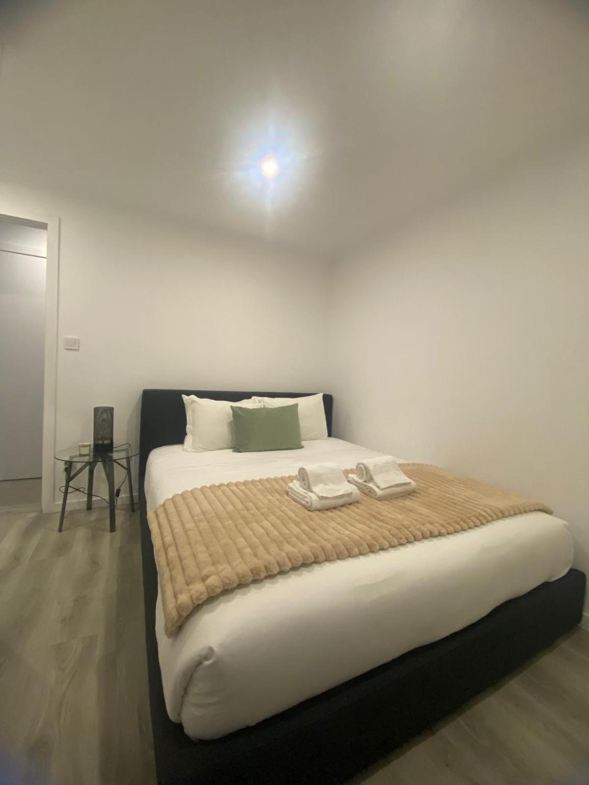Saldanha - 2x T2 Duplex Apartment