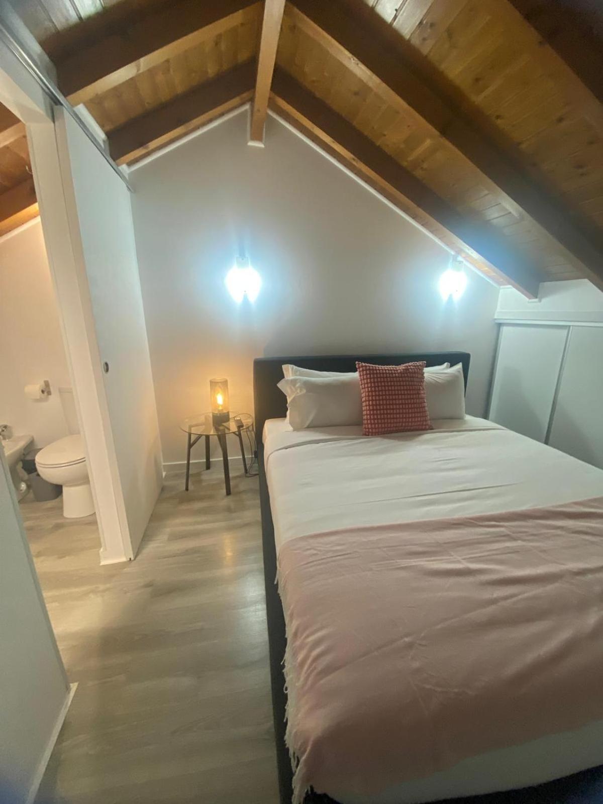 Saldanha - 2x T2 Duplex Apartment *