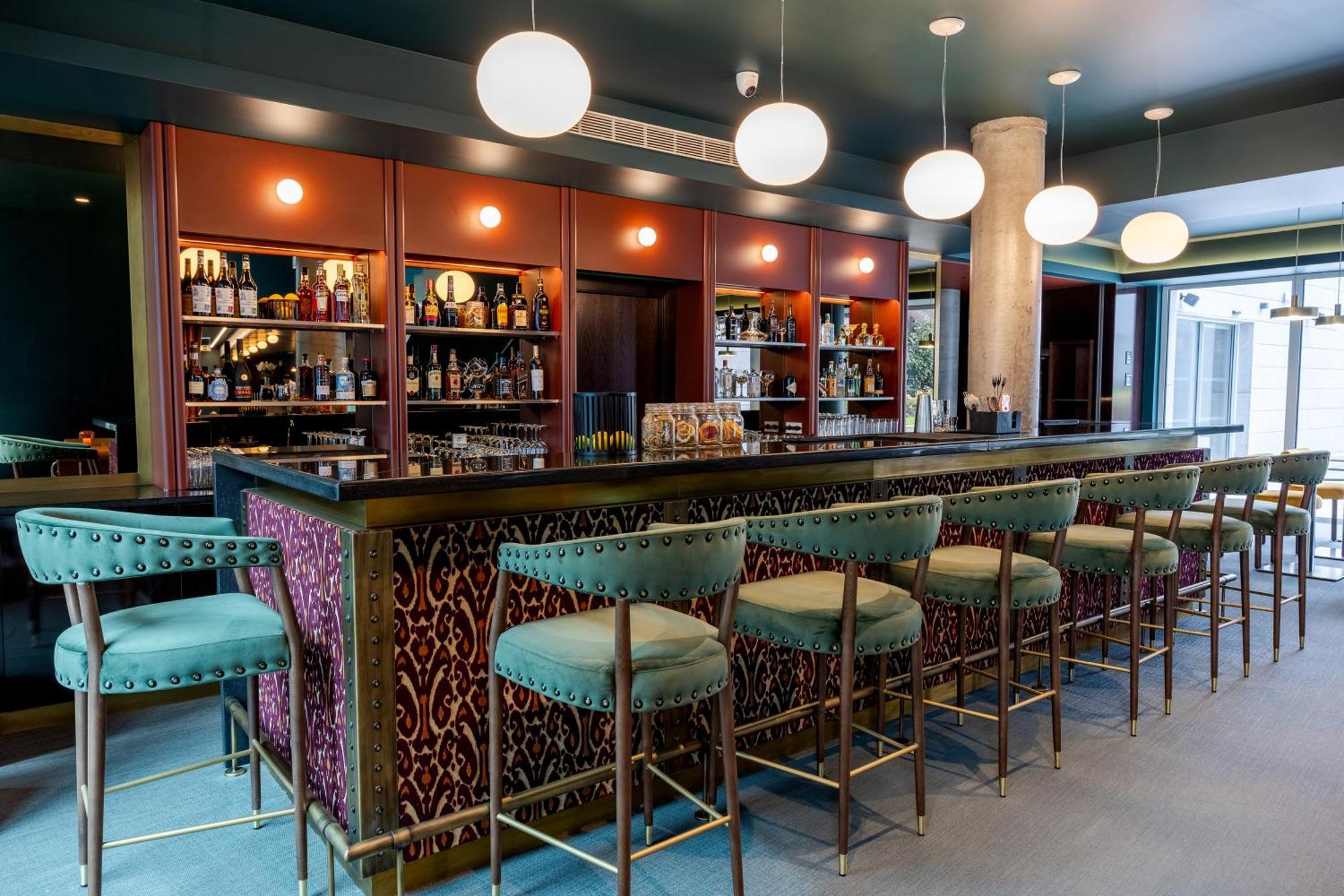 Cenica Hotel, Curio Collection By Hilton Hotel Porto
