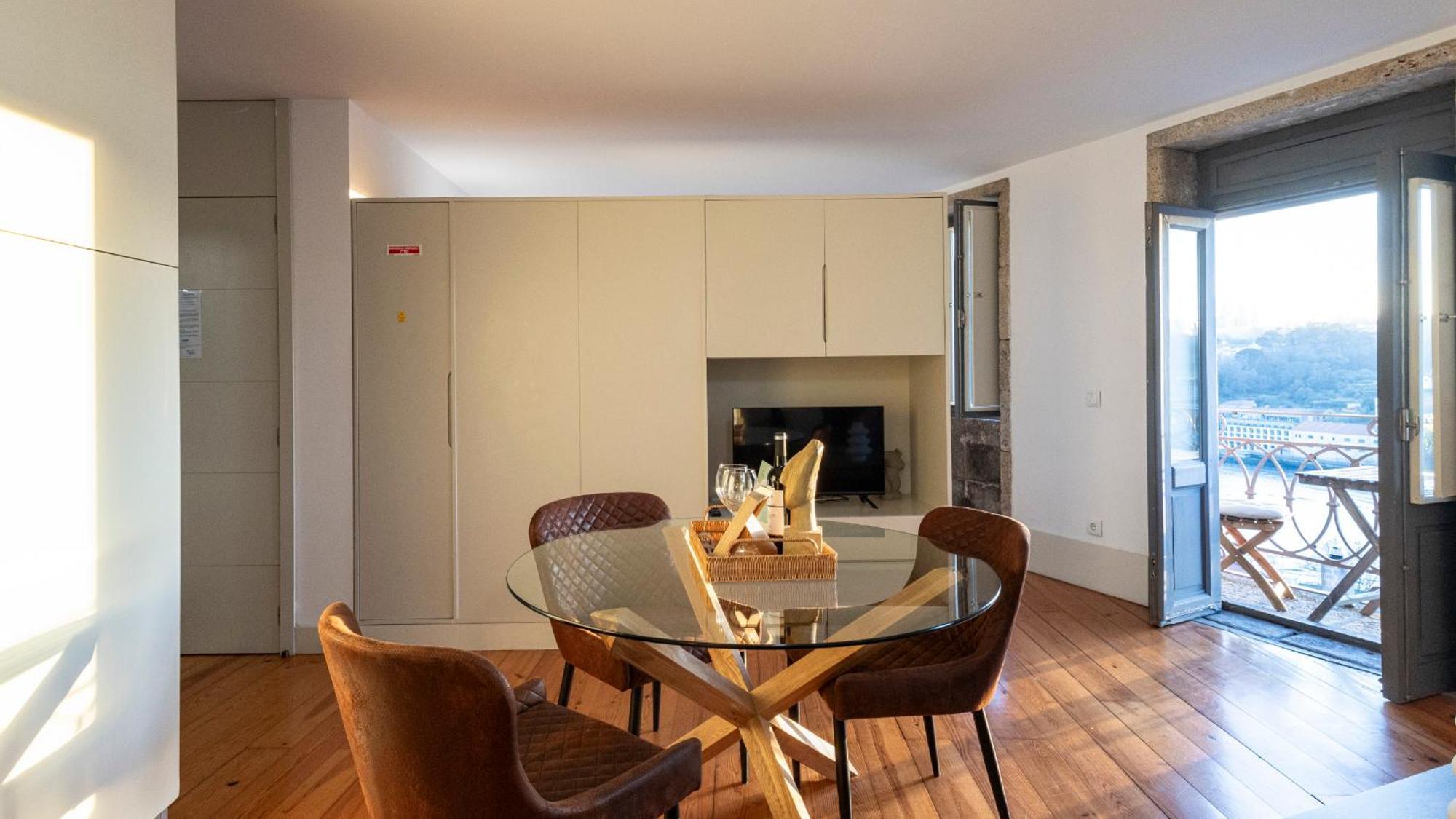 Authentic House Apartment