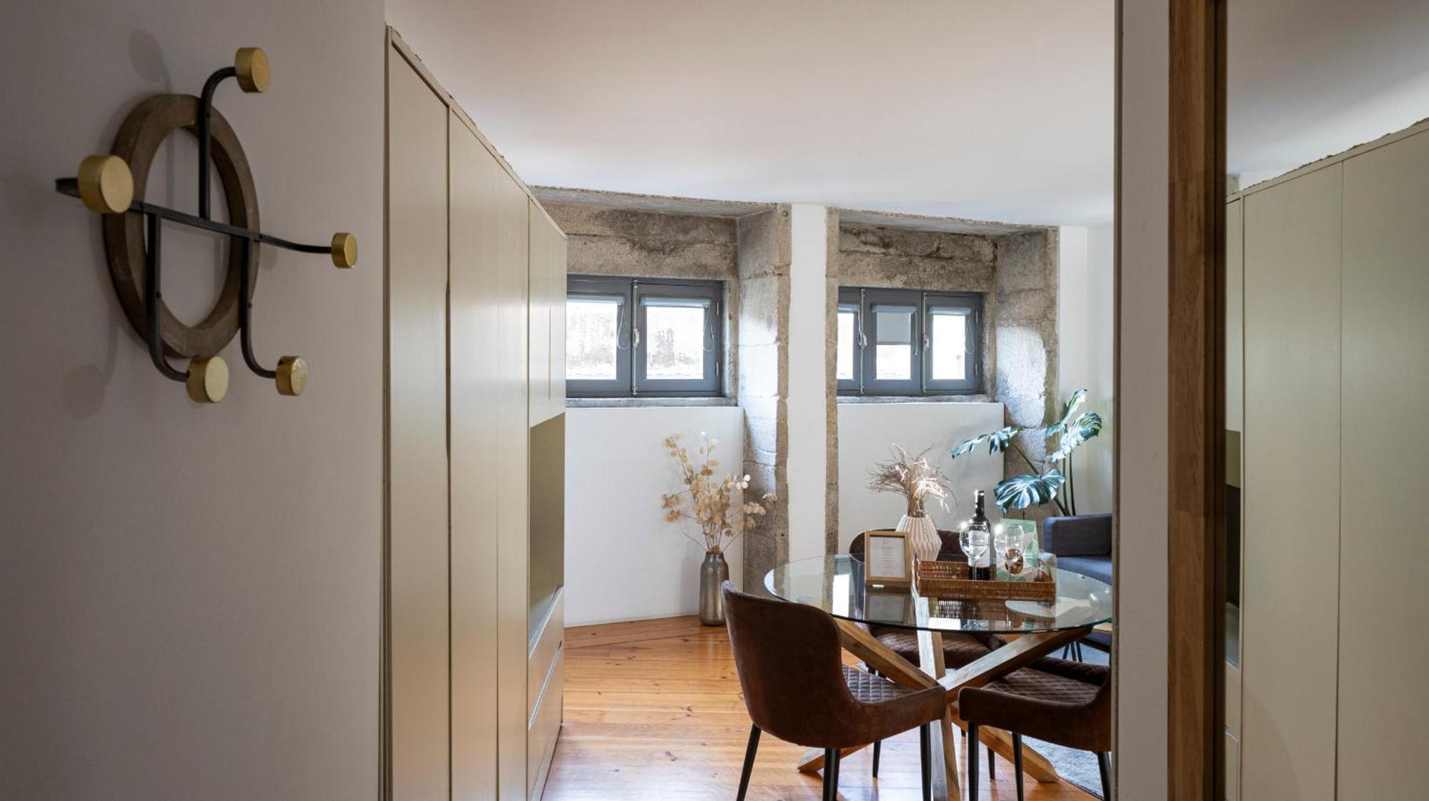 Apartment Authentic House *