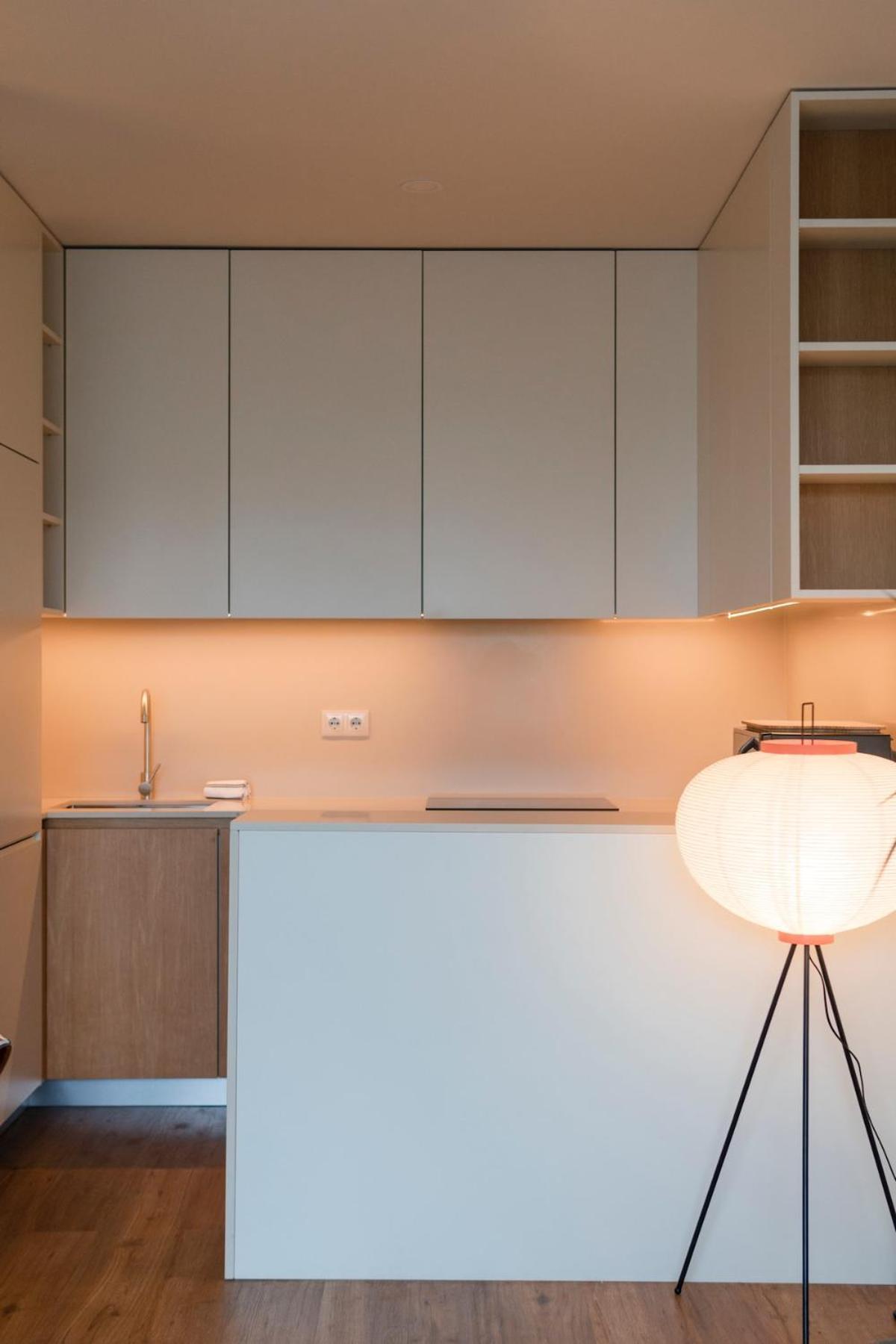 Apartment - With Ac, Parking And Balcony *