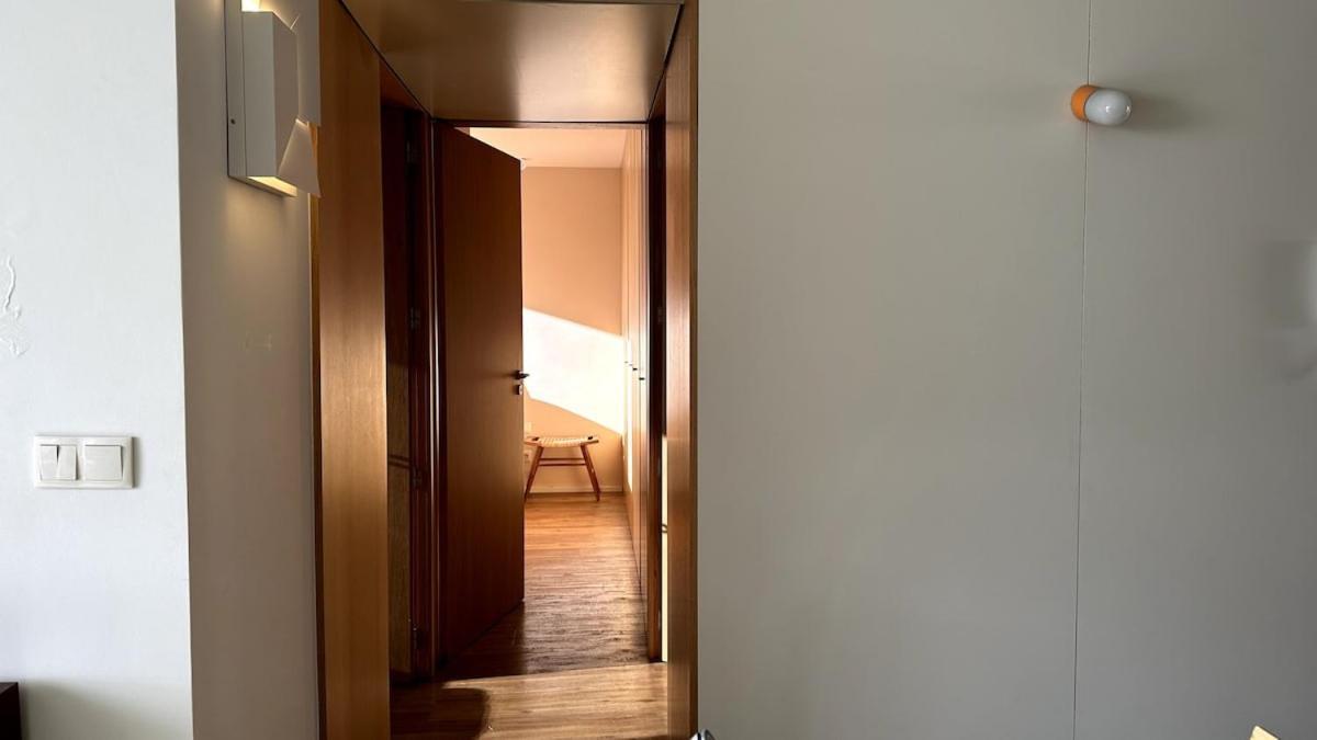 Apartment - With Ac, Parking And Balcony *