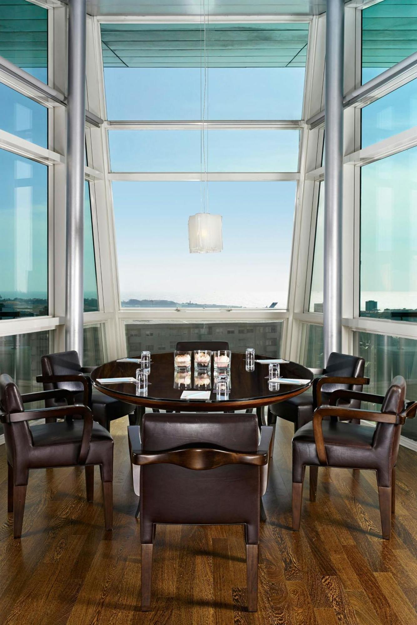 Hotel Sheraton & 5*