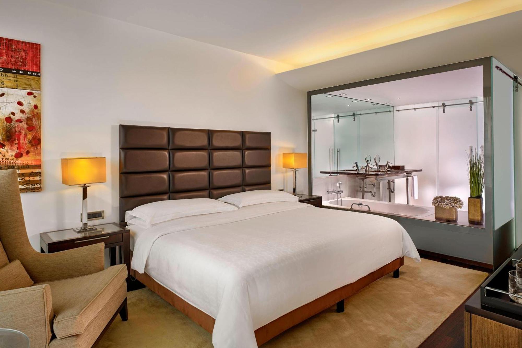 Sheraton & 5* Porto