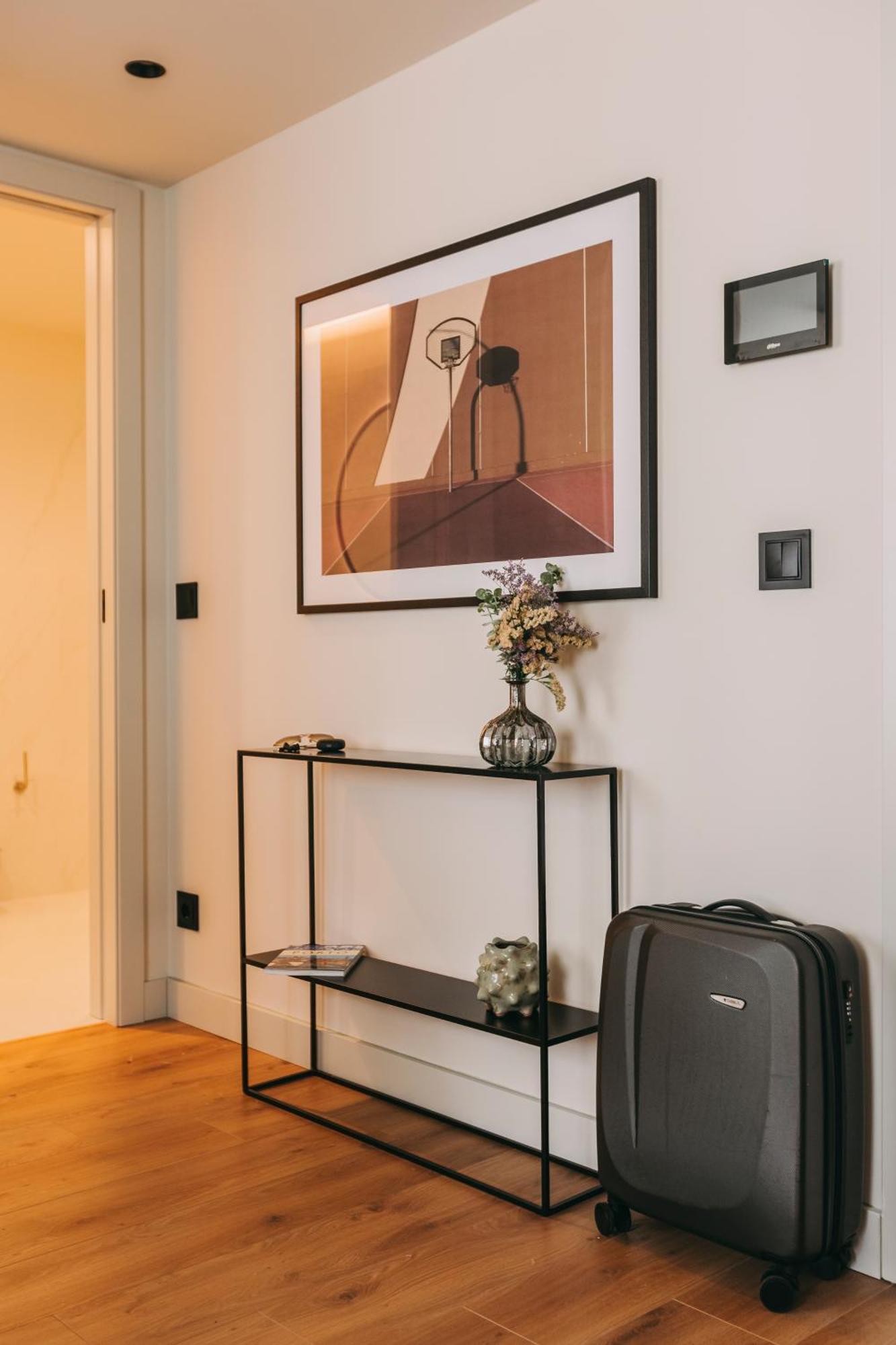 Apartment 705 Prime *