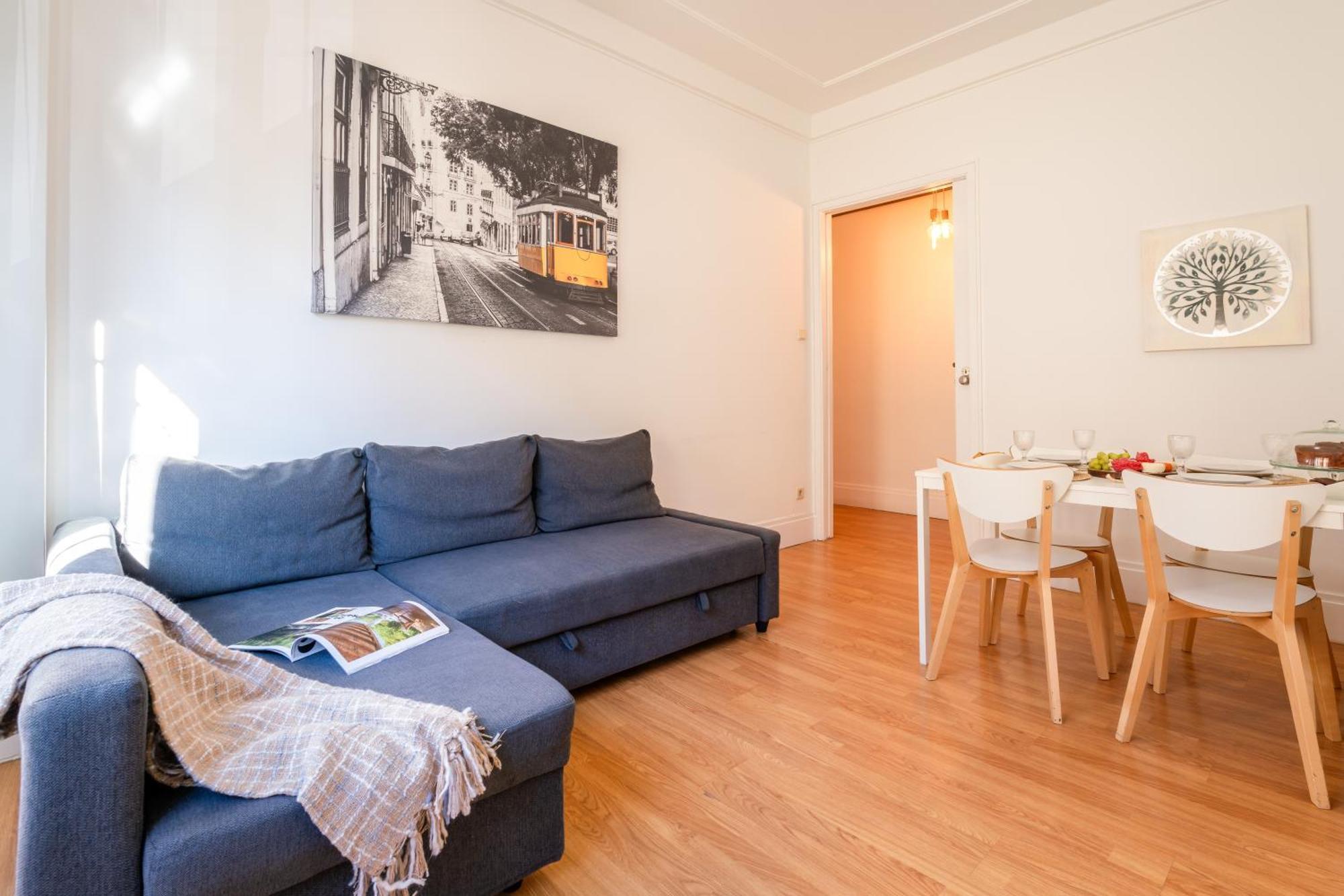 Host Wise - Spacious Comfortable - Balcony * Porto