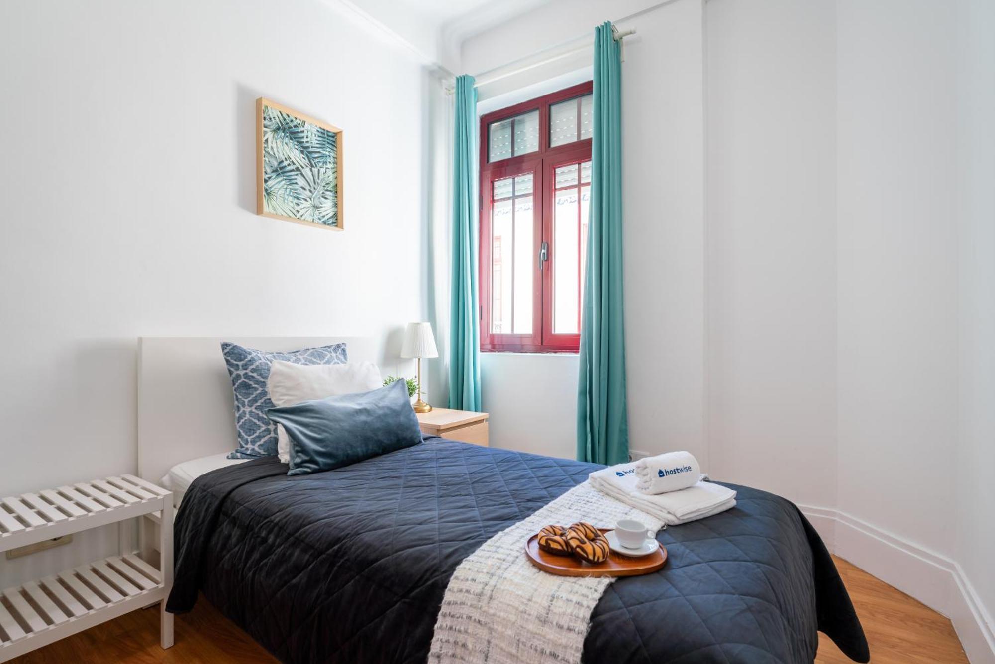 Host Wise - Spacious Comfortable - Balcony *