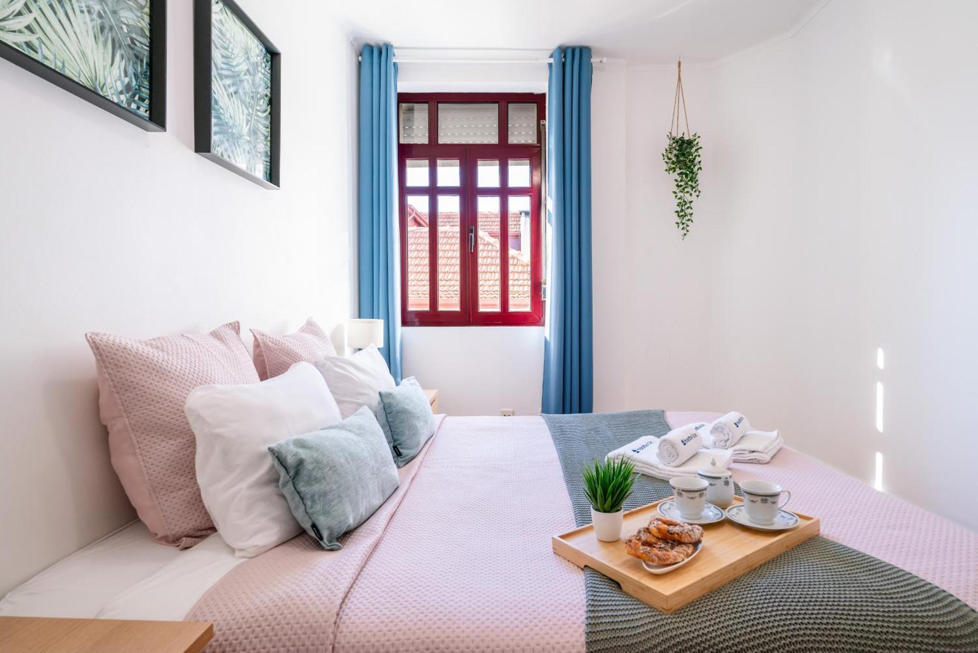 Host Wise - Spacious Comfortable - Balcony * Porto