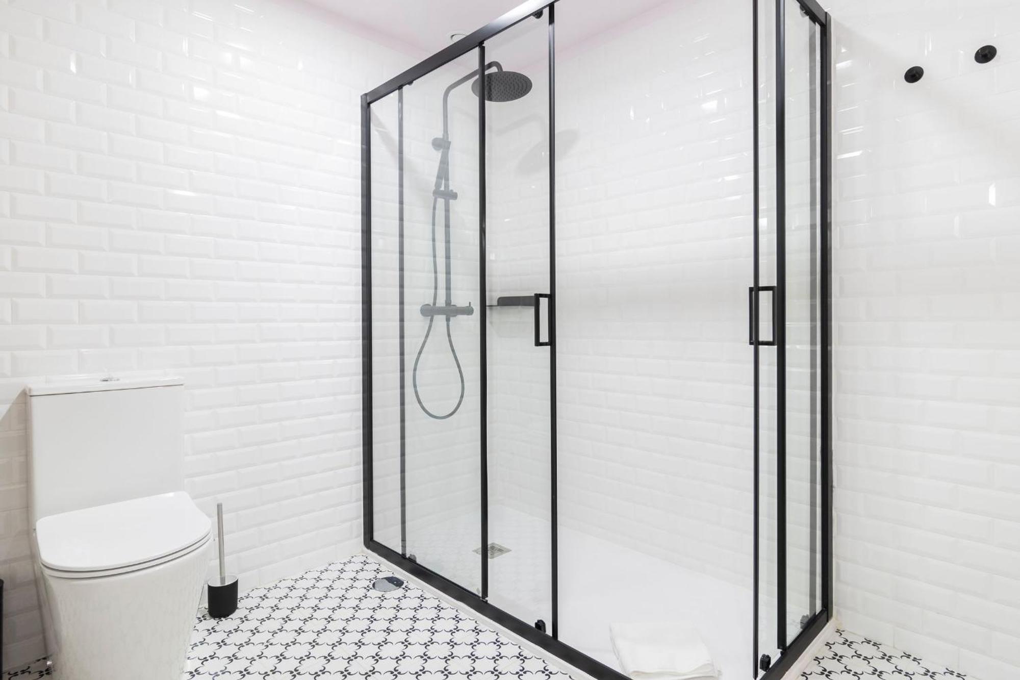 3br Joyous Wonder By Lovelystay * Porto