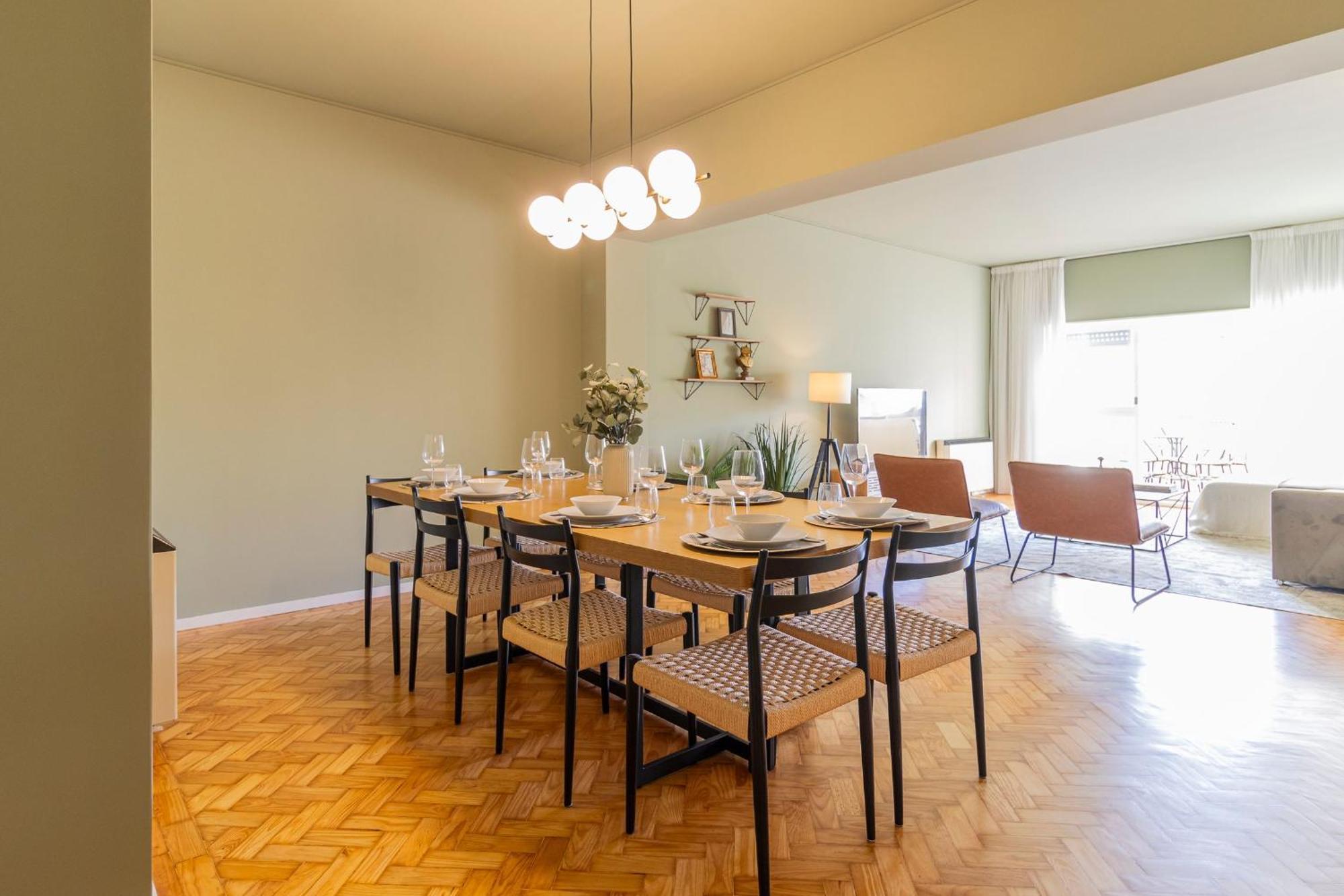3br Joyous Wonder By Lovelystay Apartment Porto