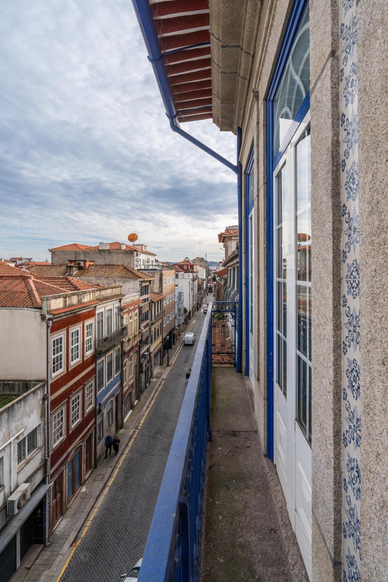 Host Wise Porto