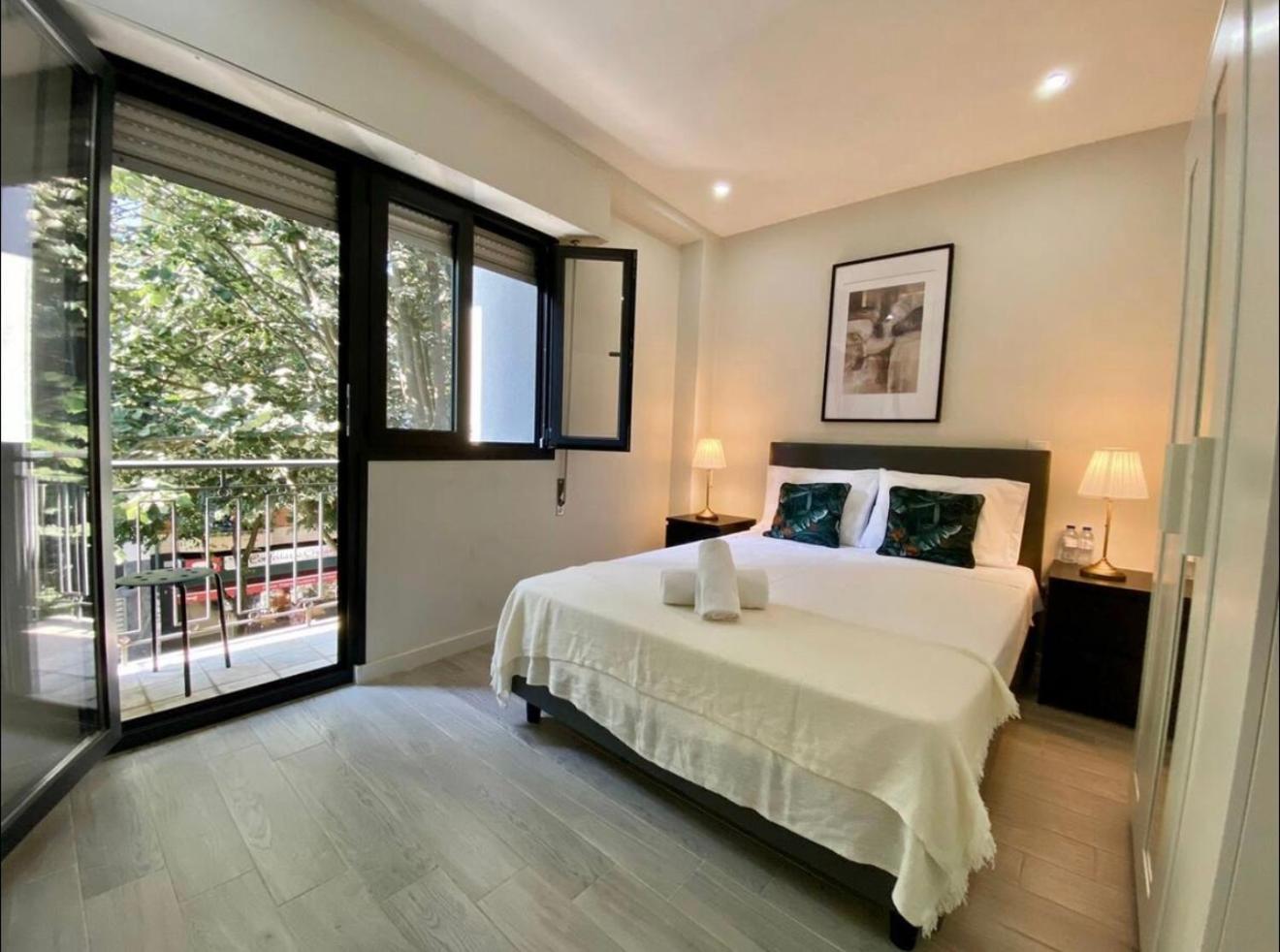 Real Hostel