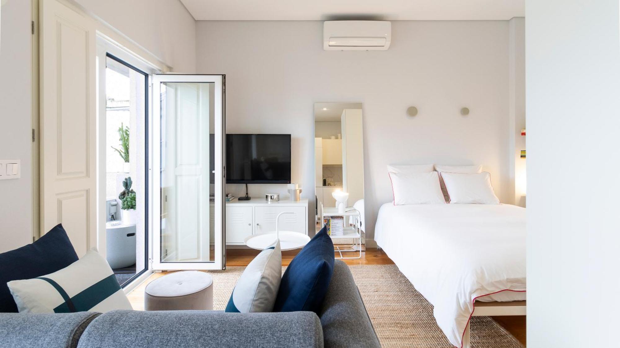 D858 - Comfort Near Downtown - Ac & Balcony Porto