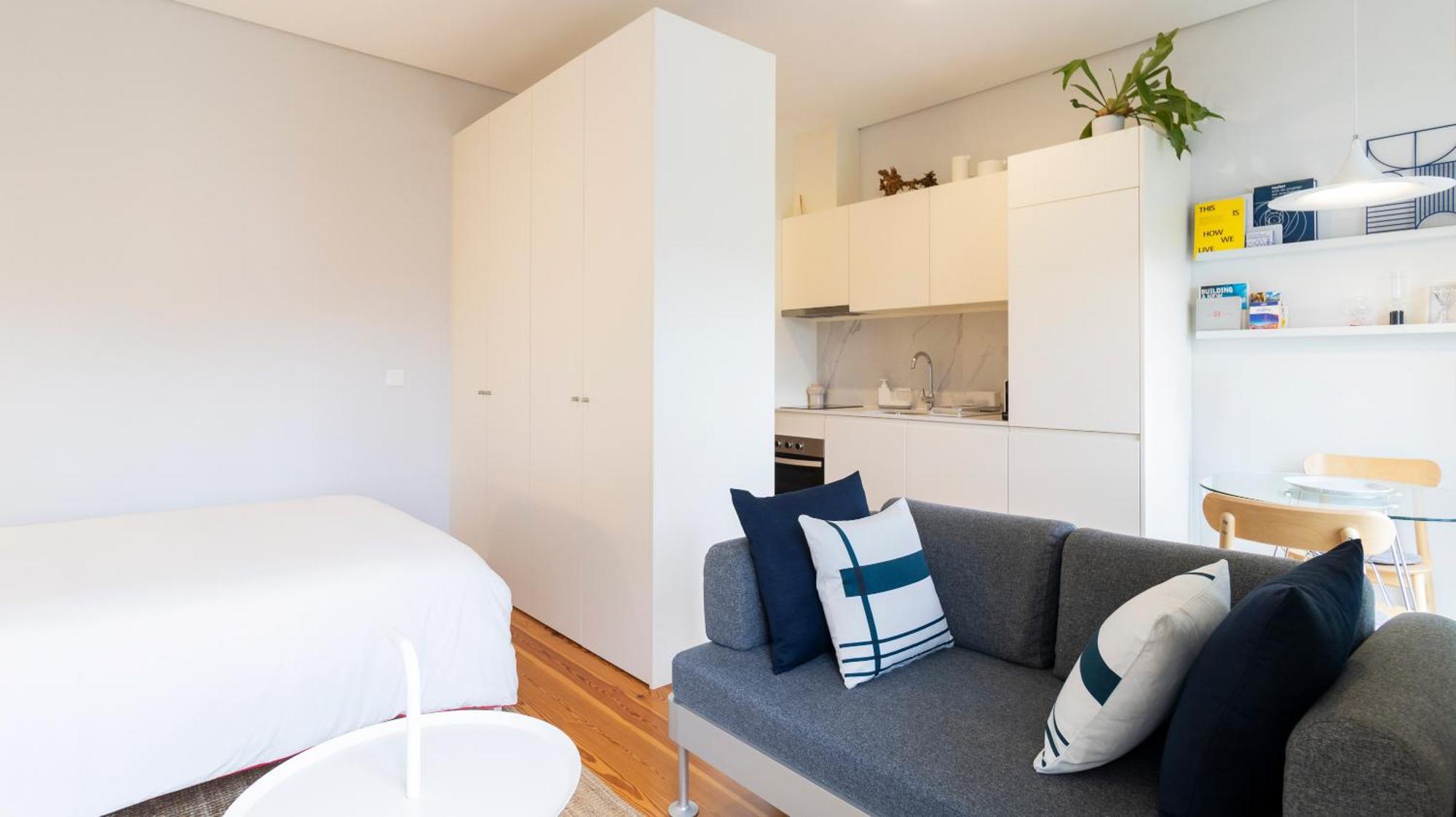 D858 - Comfort Near Downtown - Ac & Balcony Porto