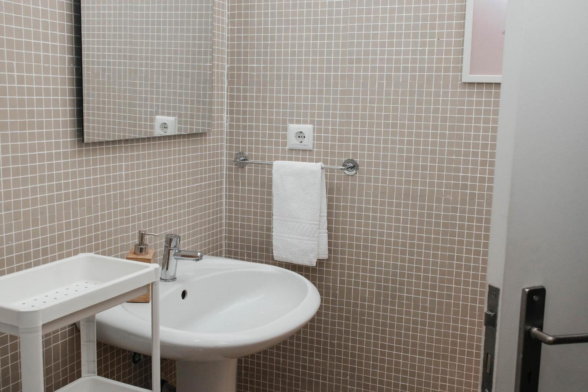 Apartment T4 No *