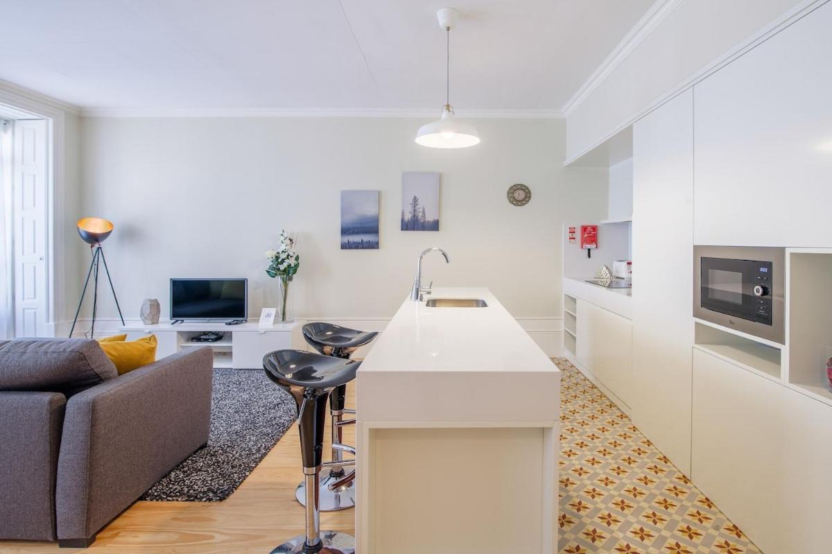 Apartment Virginie Almada *