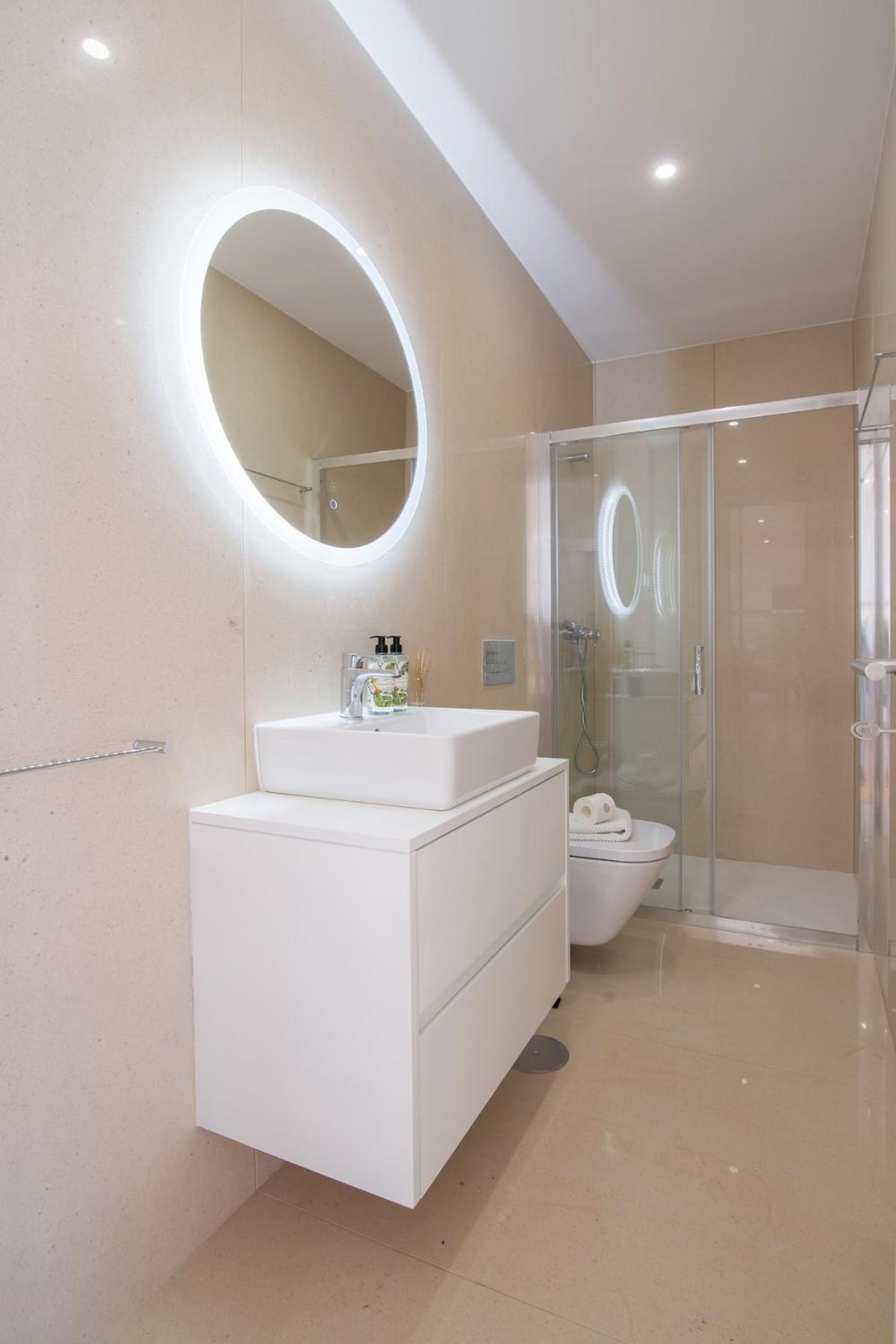 Topo Flores Apartment Porto
