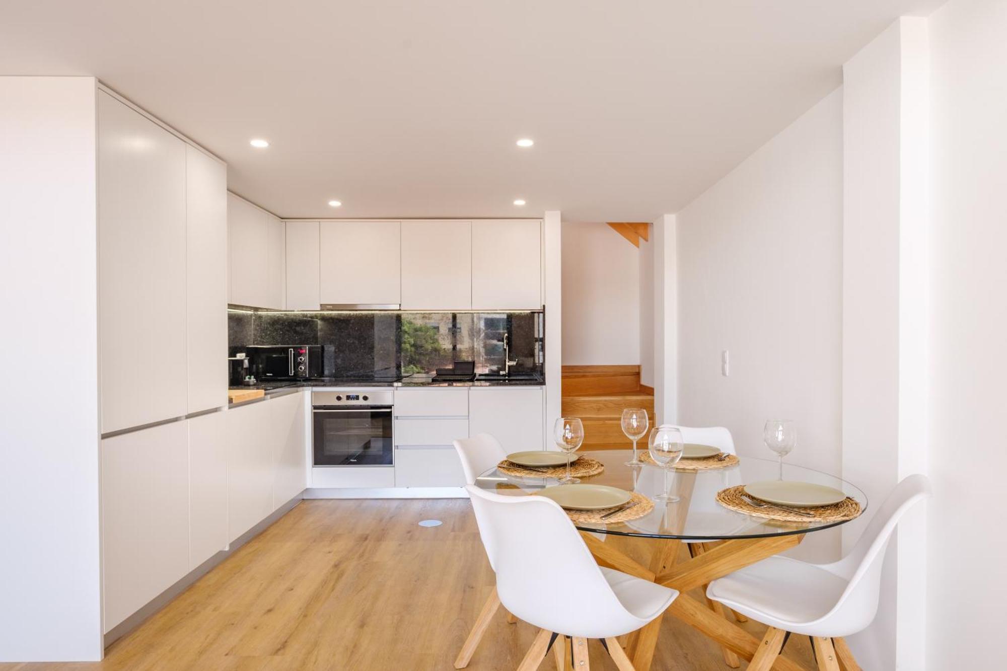 Lighthouse View Apartment Porto