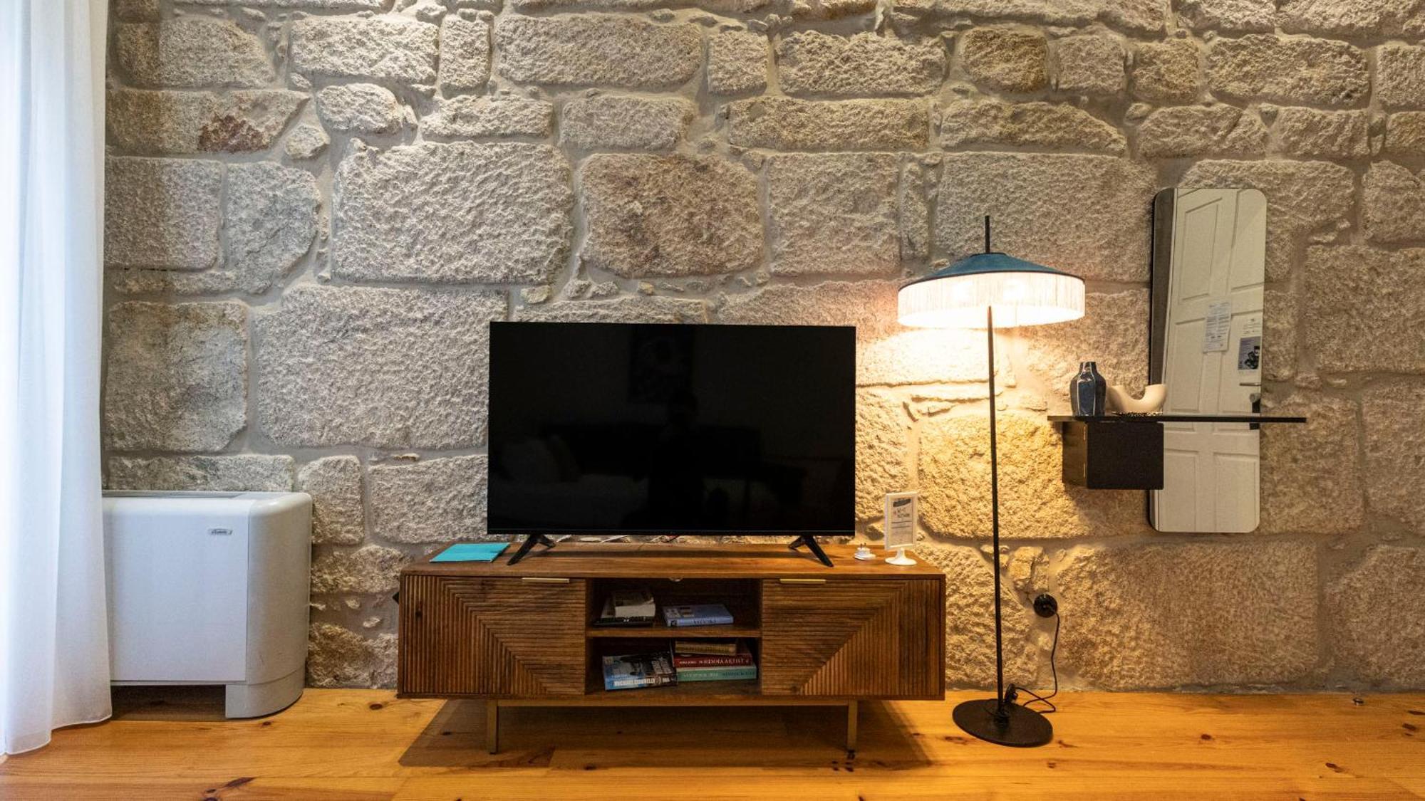 Apartment Lovelystay - Allderman - Almada 1º T