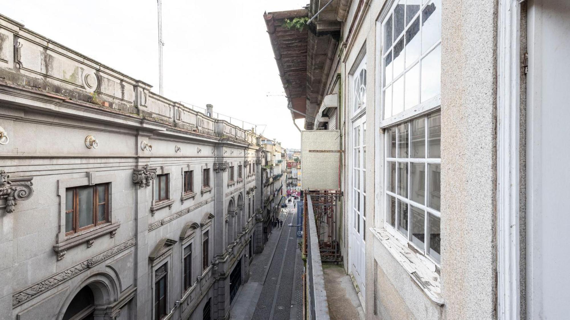Lovelystay - Allderman - Almada 3º F Apartment Porto