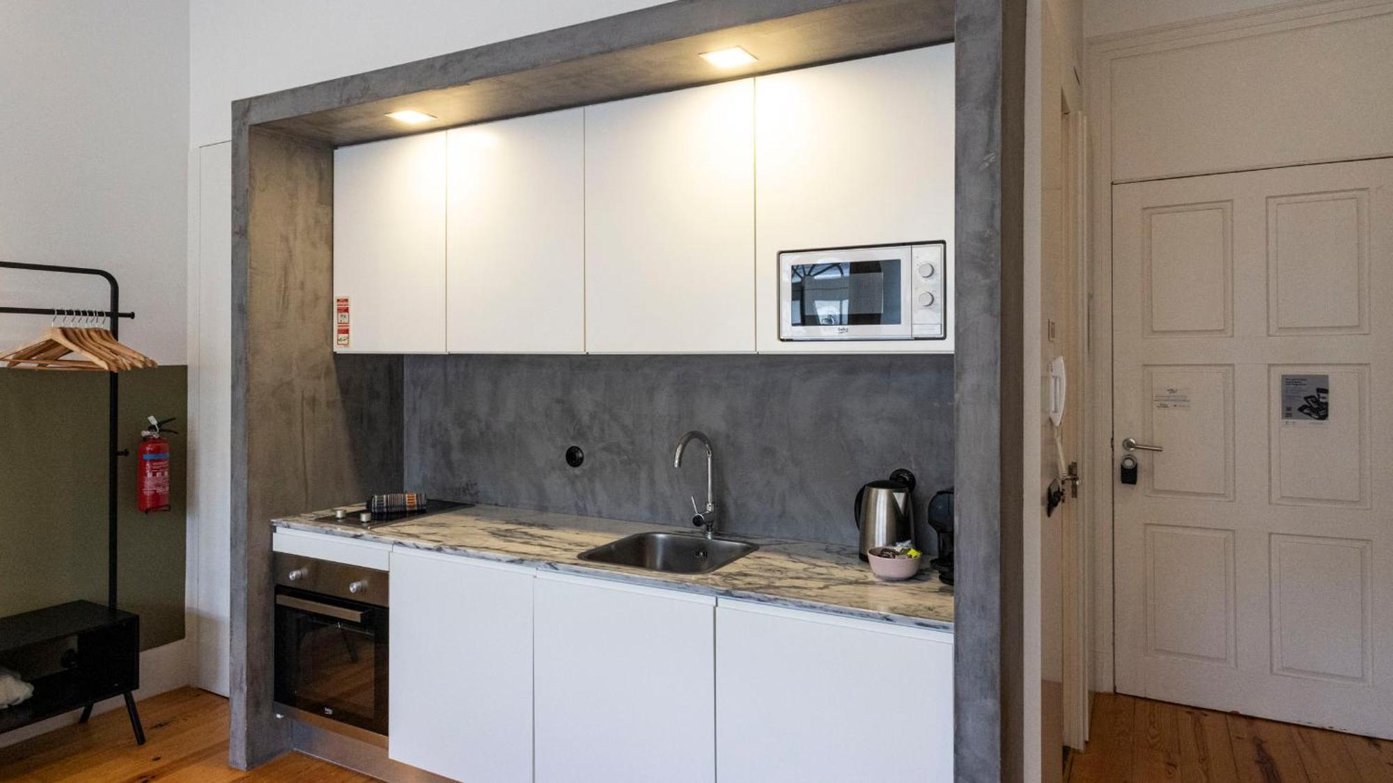 Apartment Lovelystay - Allderman - Almada 3º F *