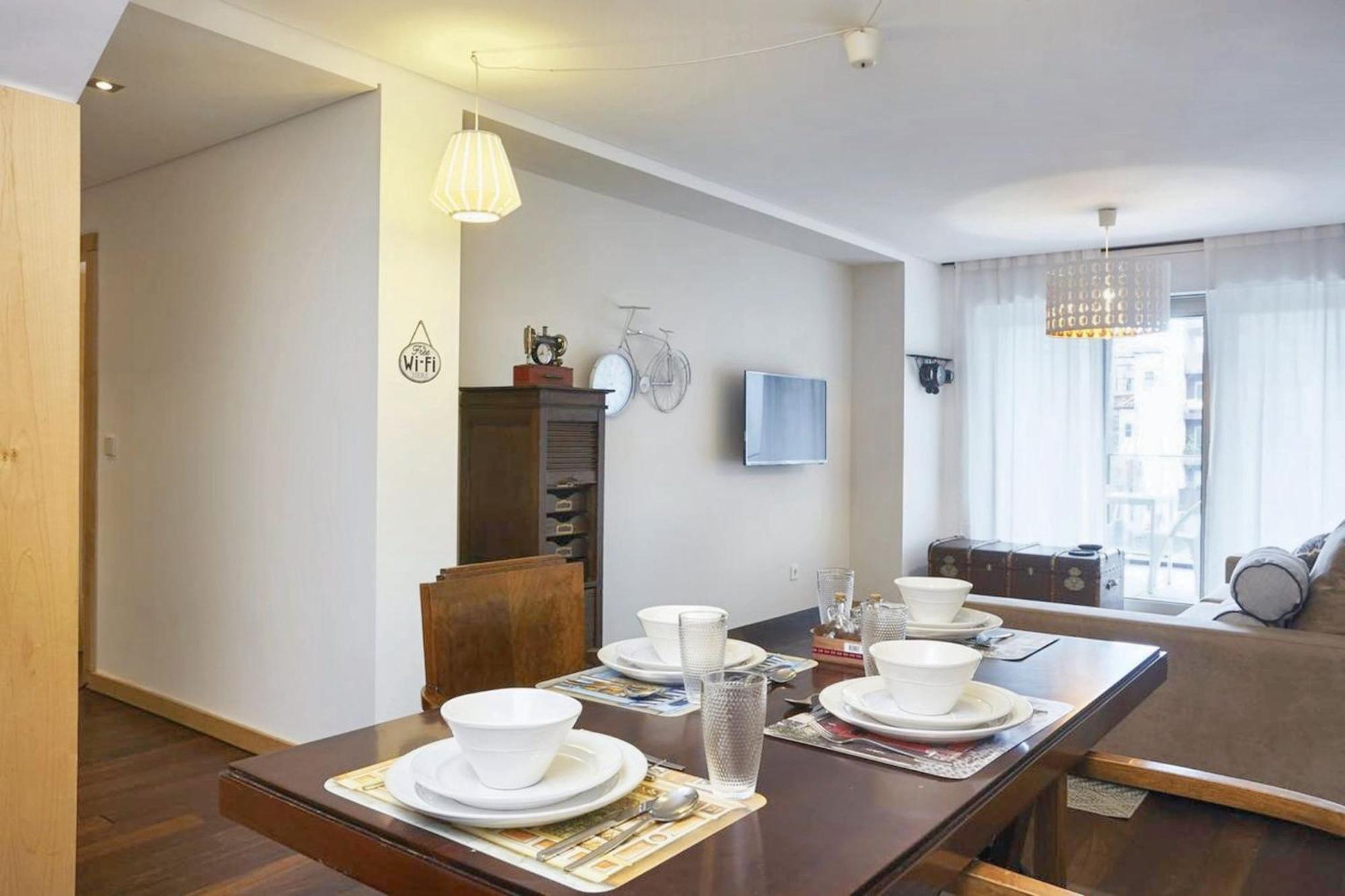 Apartment Modern 100m² + Balcony *