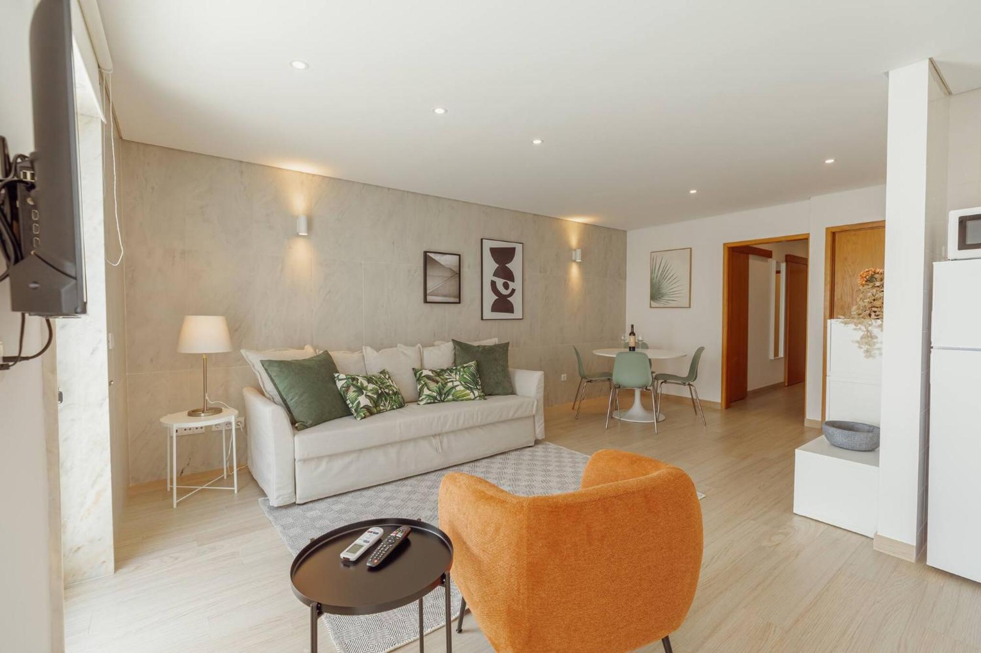 Stylish With Terrace By Hosty Porto
