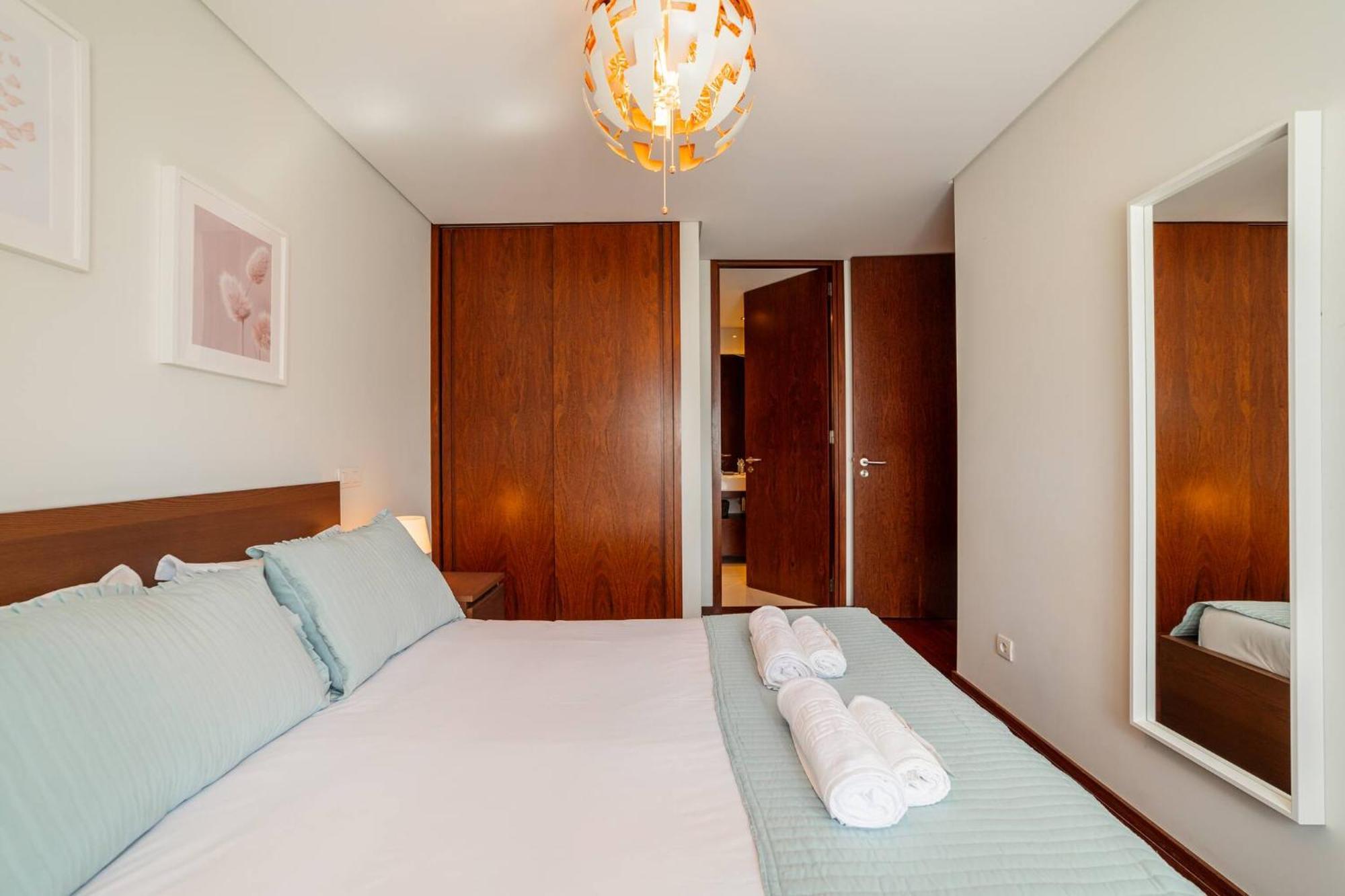 Modern Cedofeita By Hosty Apartment