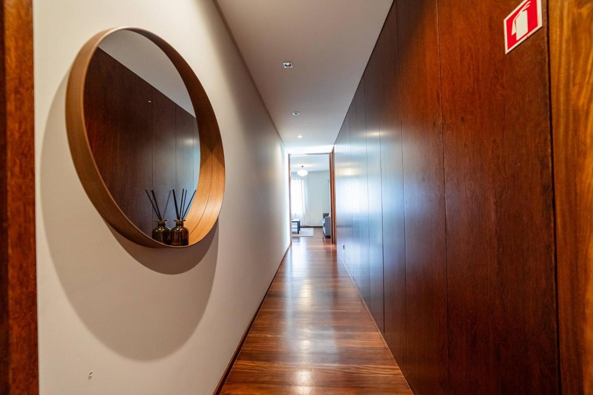 Modern Cedofeita By Hosty Porto