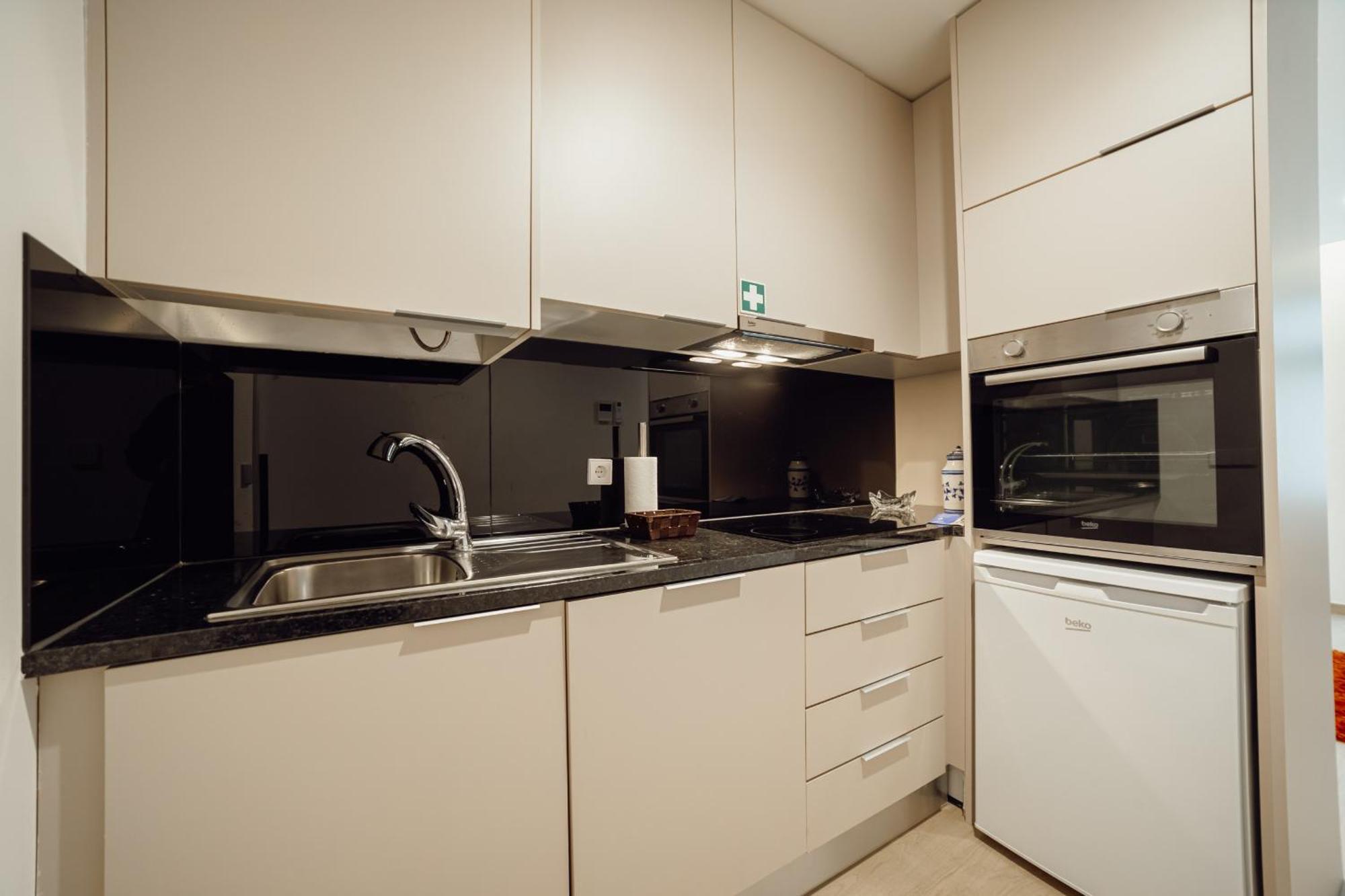 Apartment Carmo By Vacationy Porto